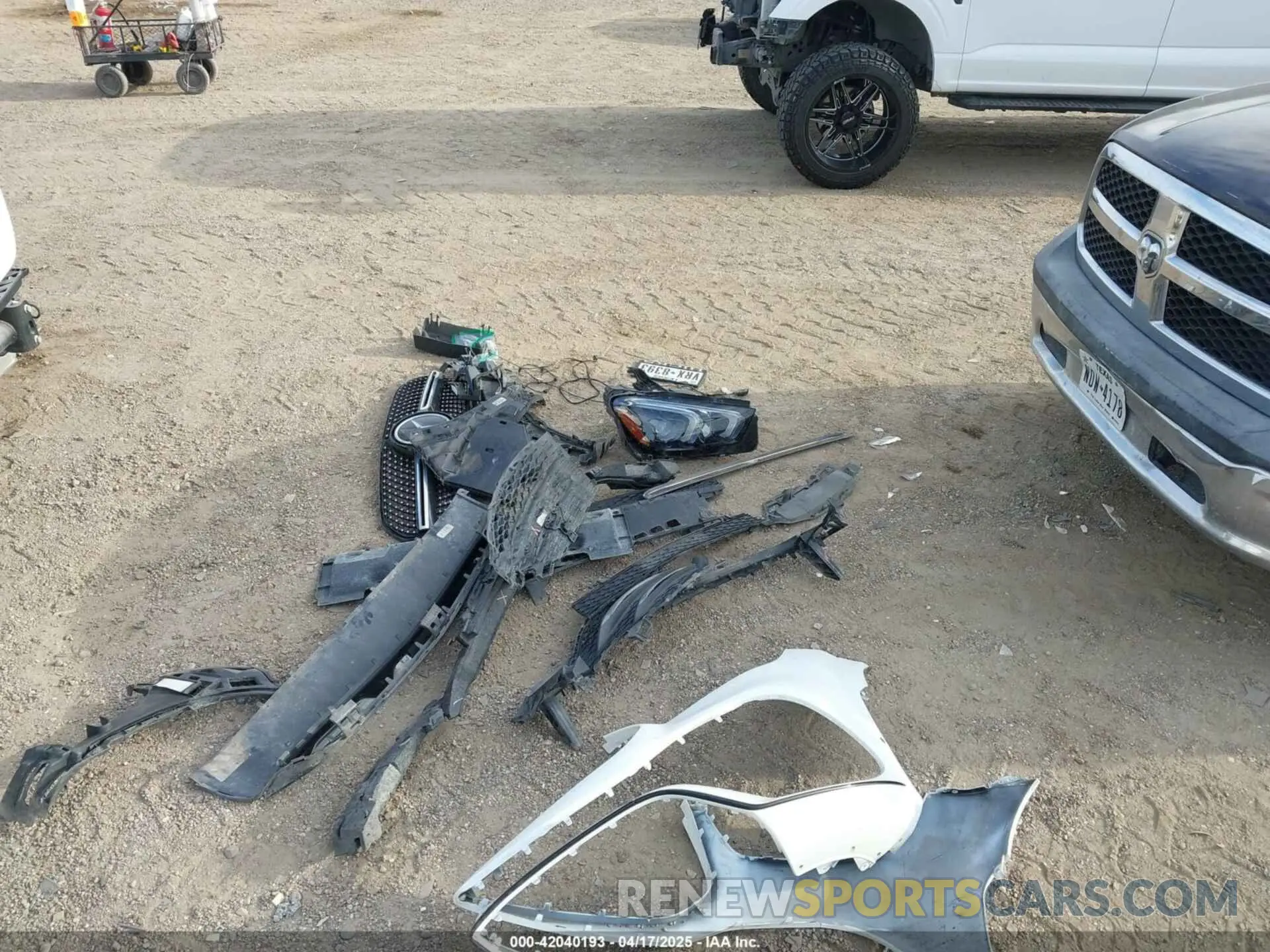 12 fotografías del automóvil dañado 4JGFB4JB5PA891771 MERCEDES-BENZ GLE 350 2023