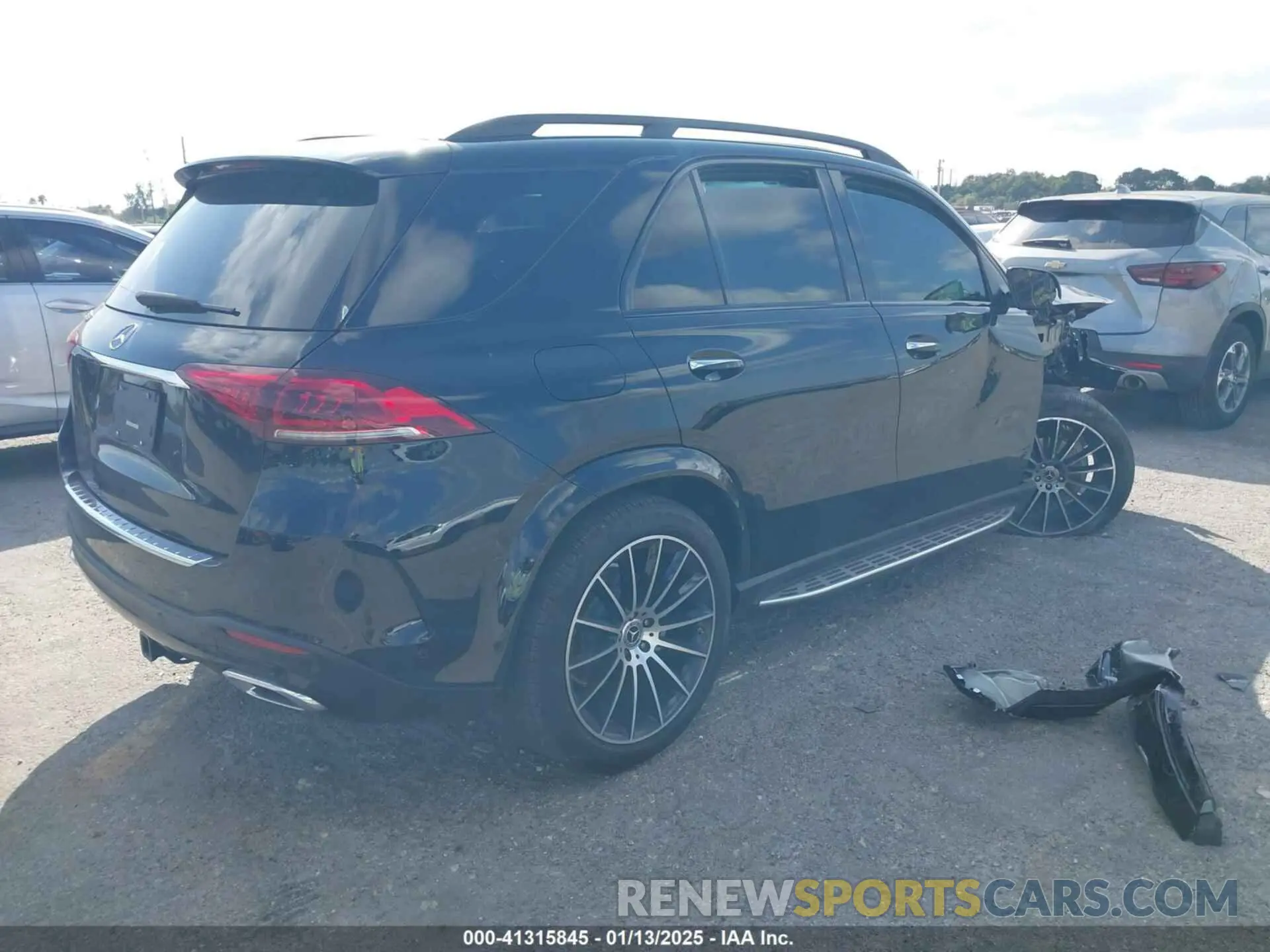 4 fotografías del automóvil dañado 4JGFB4JB5PA932786 MERCEDES-BENZ GLE 350 2023