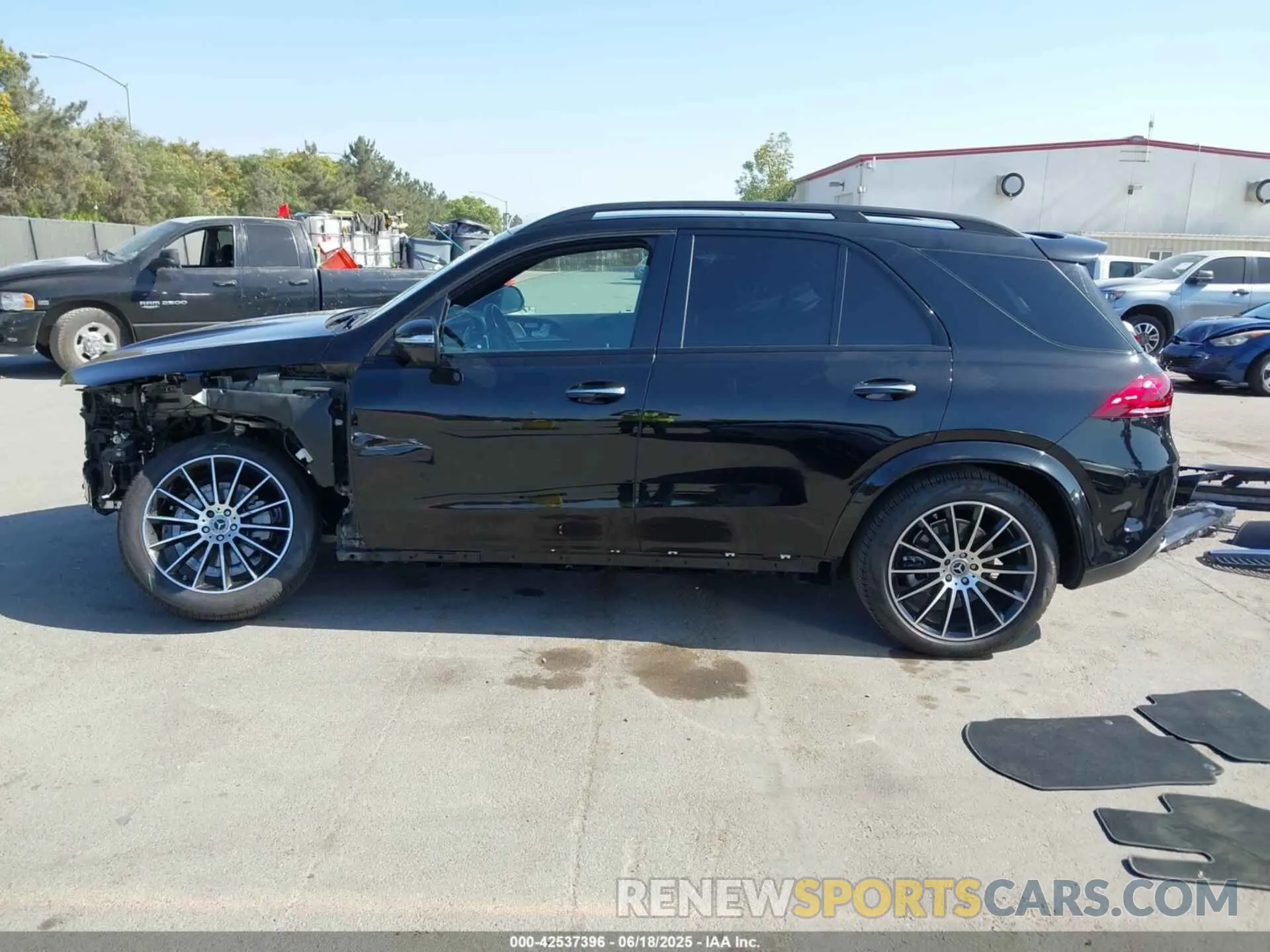 15 fotografías del automóvil dañado 4JGFB4JE2PA885002 MERCEDES-BENZ GLE 350 2023