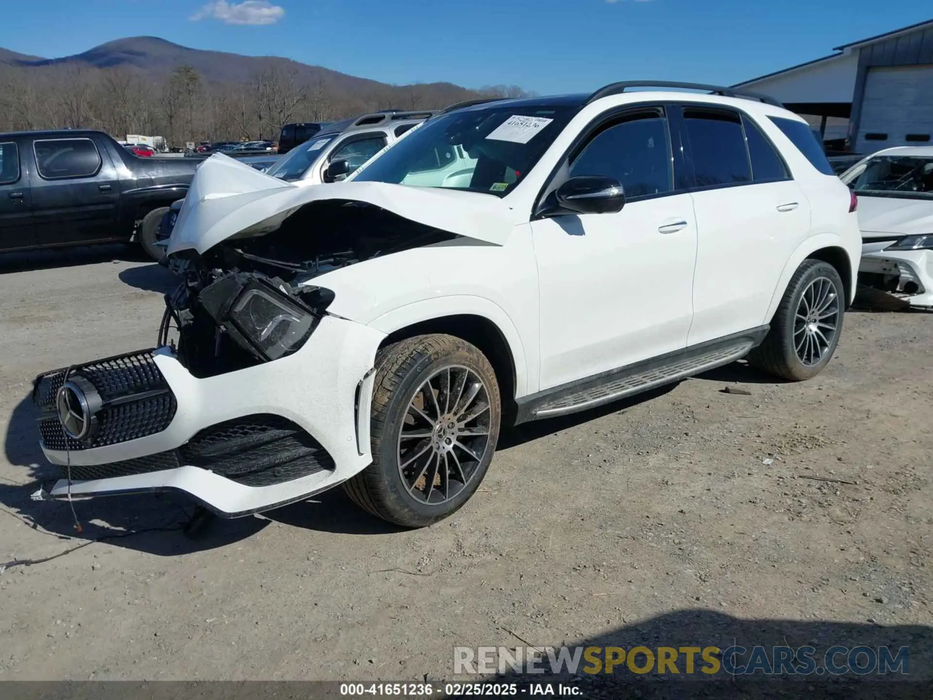 2 fotografías del automóvil dañado 4JGFB4KB4PA967463 MERCEDES-BENZ GLE 350 2023