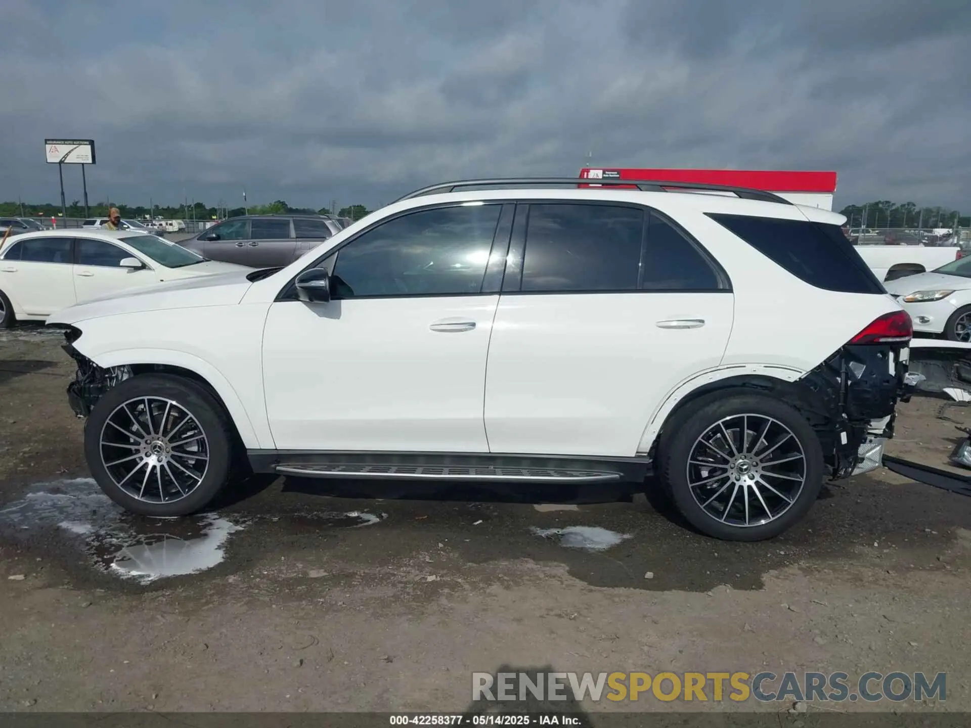 15 fotografías del automóvil dañado 4JGFB4KBXPA898102 MERCEDES-BENZ GLE 350 2023