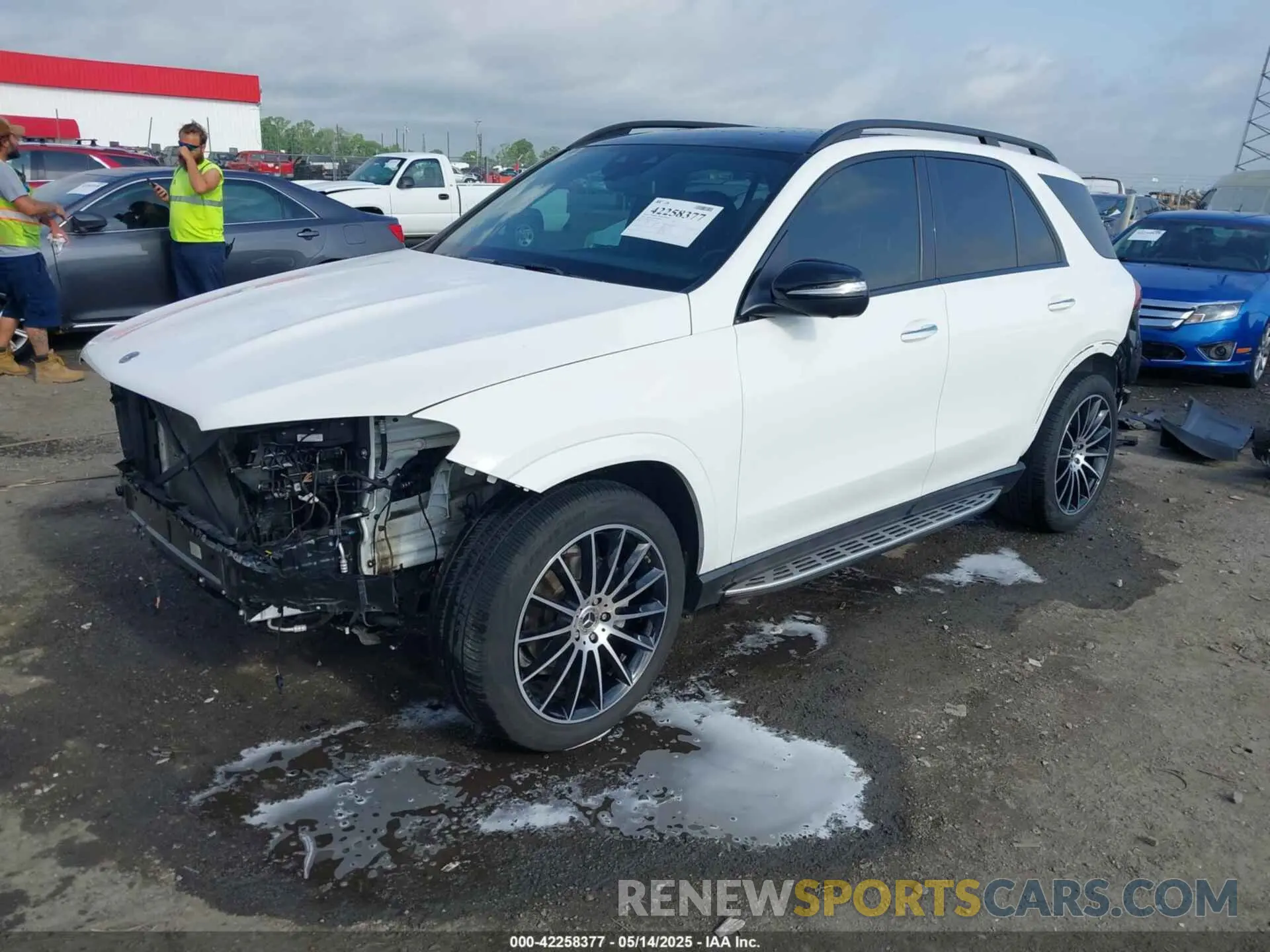 2 fotografías del automóvil dañado 4JGFB4KBXPA898102 MERCEDES-BENZ GLE 350 2023