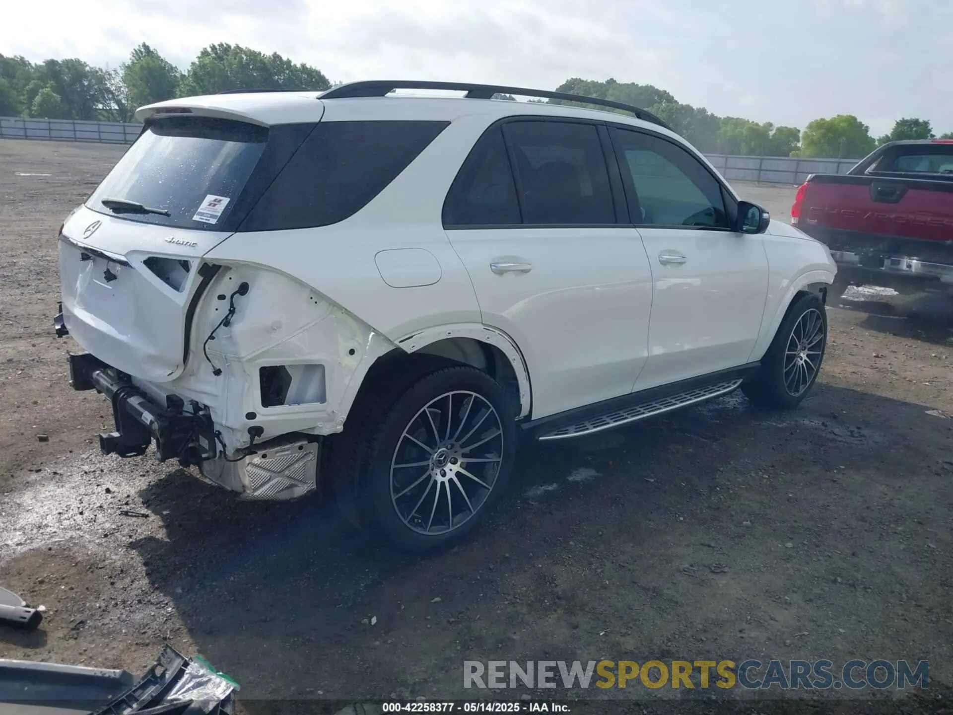 4 fotografías del automóvil dañado 4JGFB4KBXPA898102 MERCEDES-BENZ GLE 350 2023