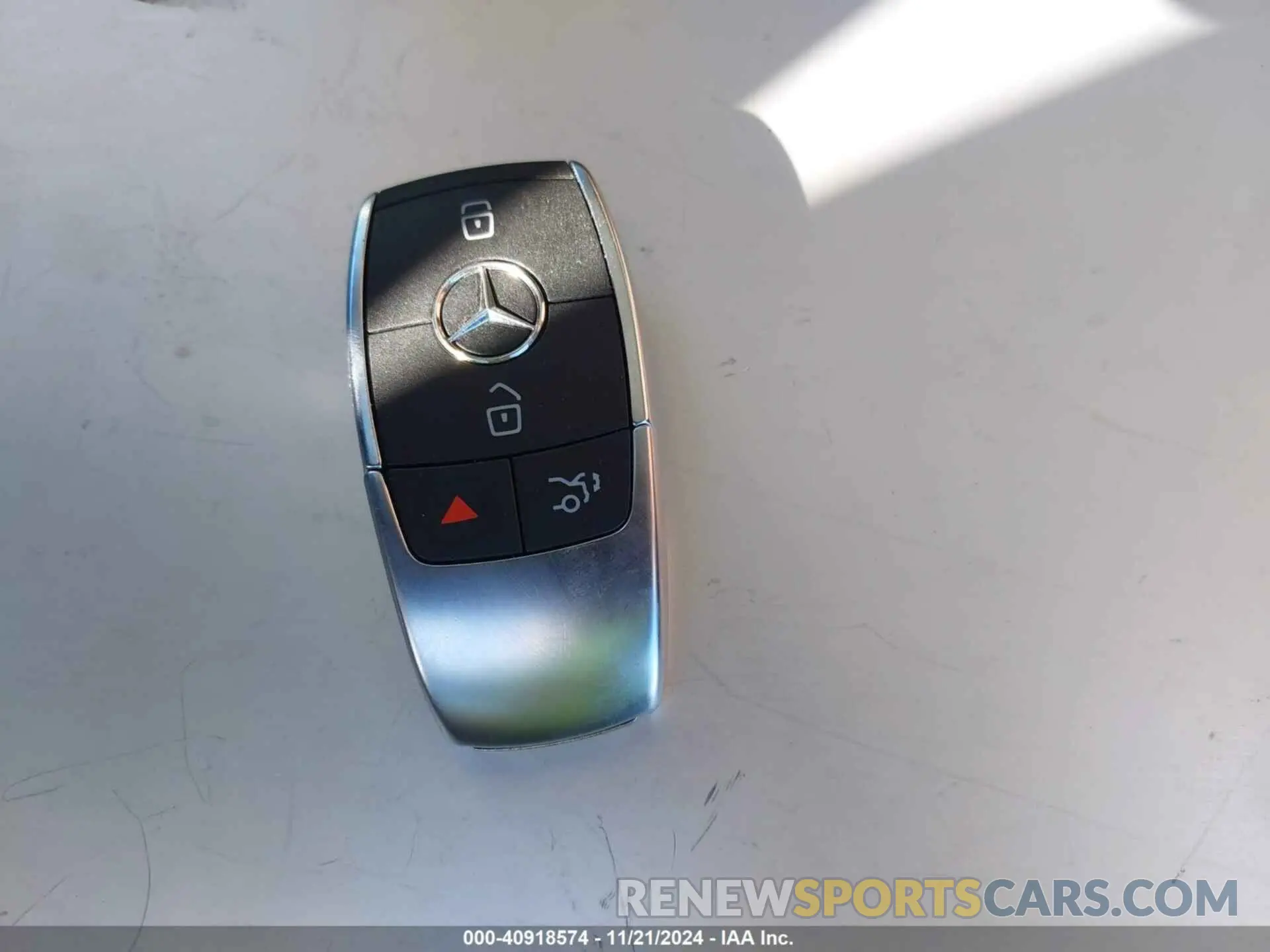 11 fotografías del automóvil dañado 4JGFB4FB7RB255715 MERCEDES-BENZ GLE 350 2024