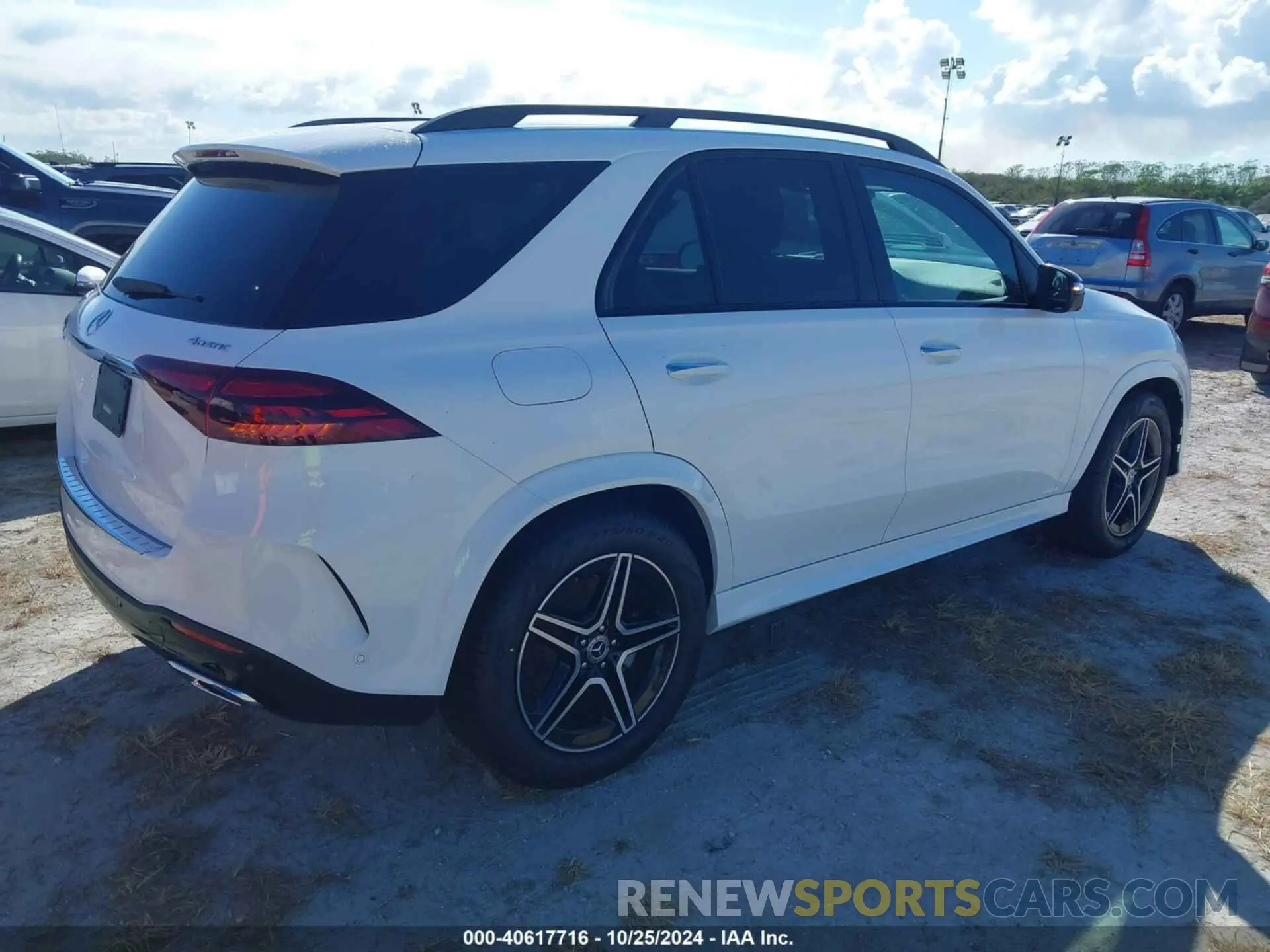 4 fotografías del automóvil dañado 4JGFB4FB9RB140565 MERCEDES-BENZ GLE 350 2024