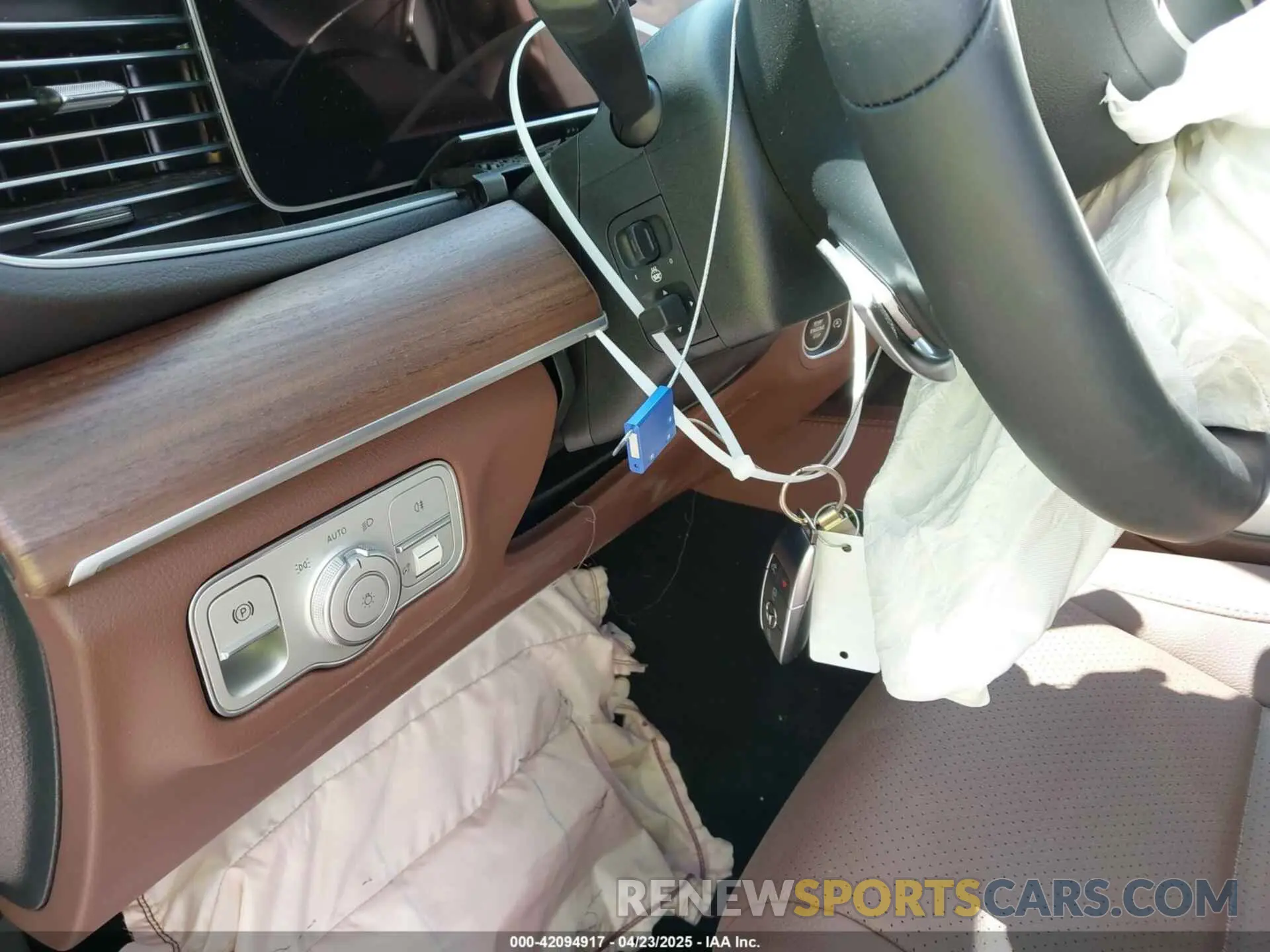 11 fotografías del automóvil dañado 4JGFB4EB0SB356084 MERCEDES-BENZ GLE 350 2025