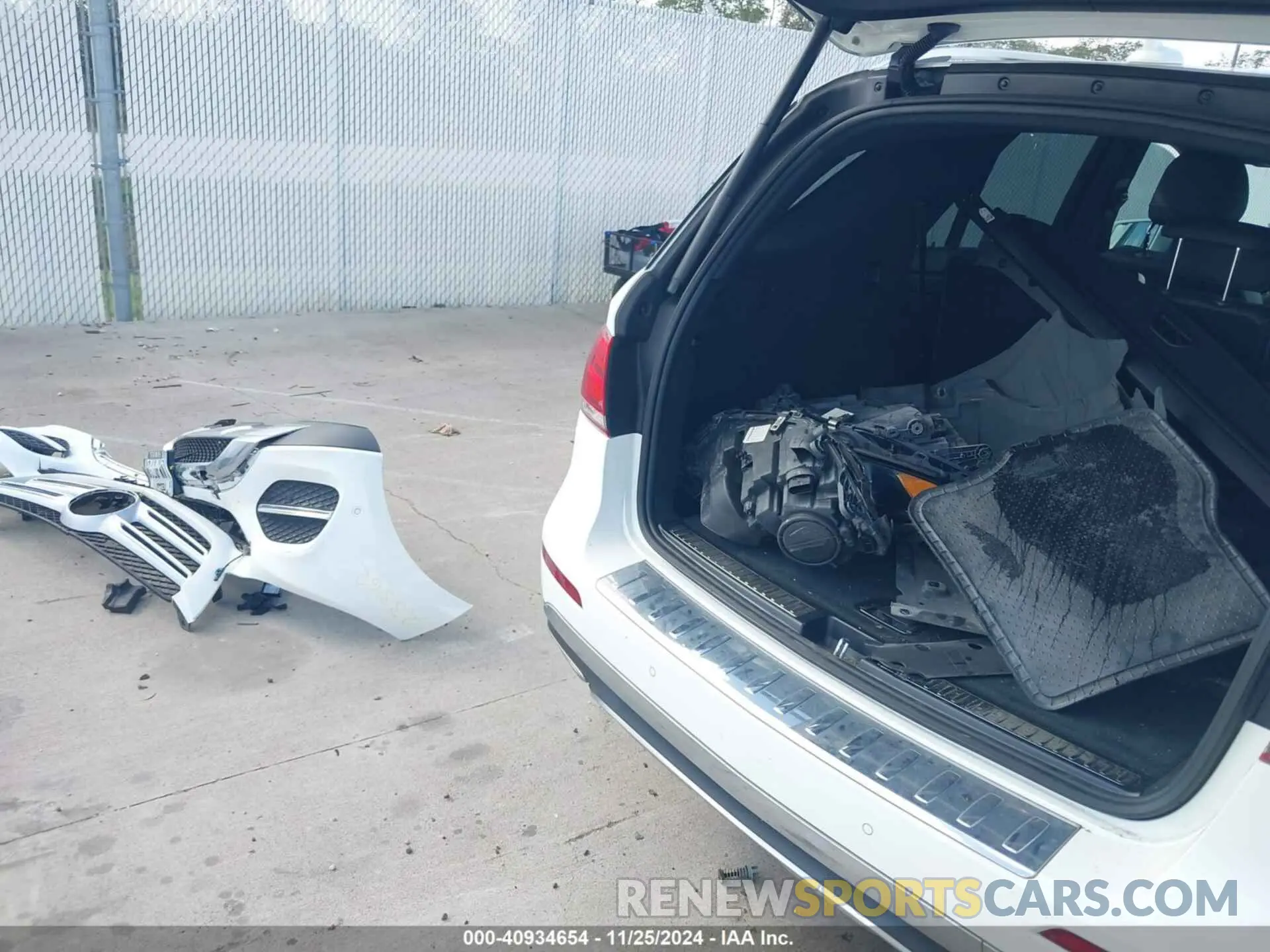 12 fotografías del automóvil dañado 4JGDA5GB0KB216629 MERCEDES-BENZ GLE 400 2019