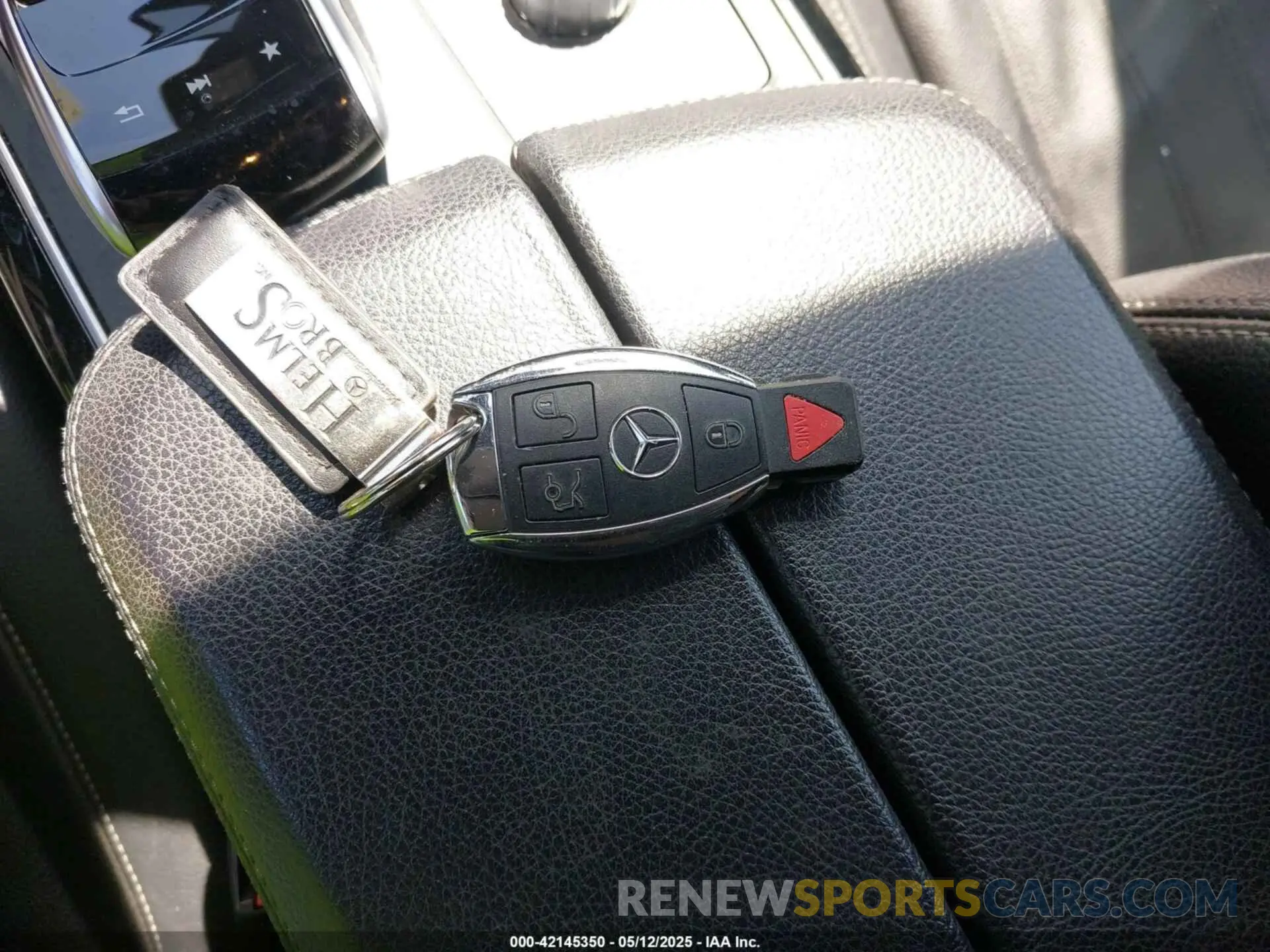 11 fotografías del automóvil dañado 4JGDA5GB1KB211102 MERCEDES-BENZ GLE 400 2019