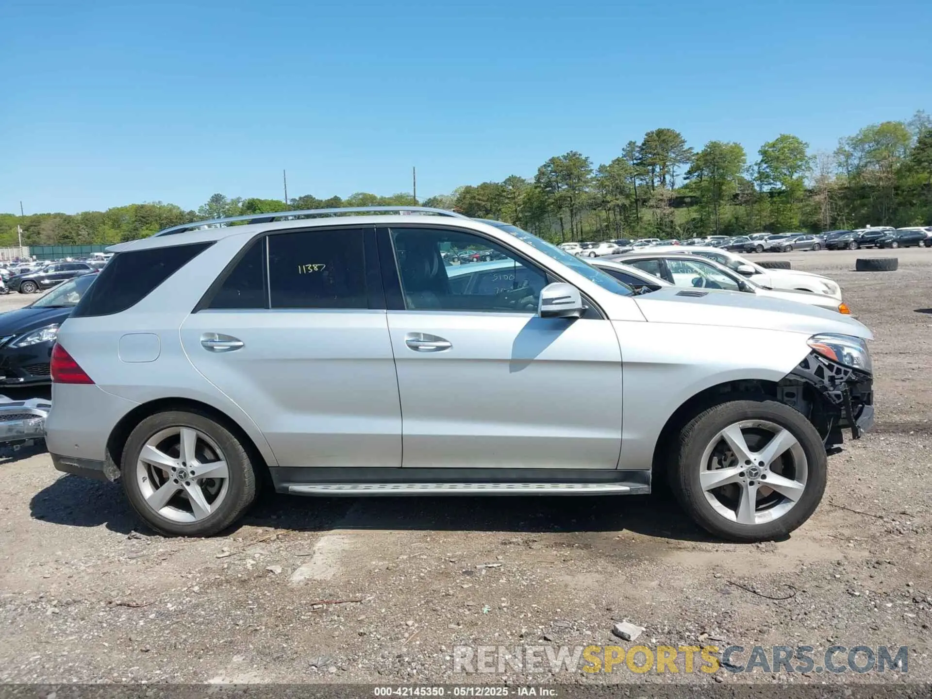 13 fotografías del automóvil dañado 4JGDA5GB1KB211102 MERCEDES-BENZ GLE 400 2019
