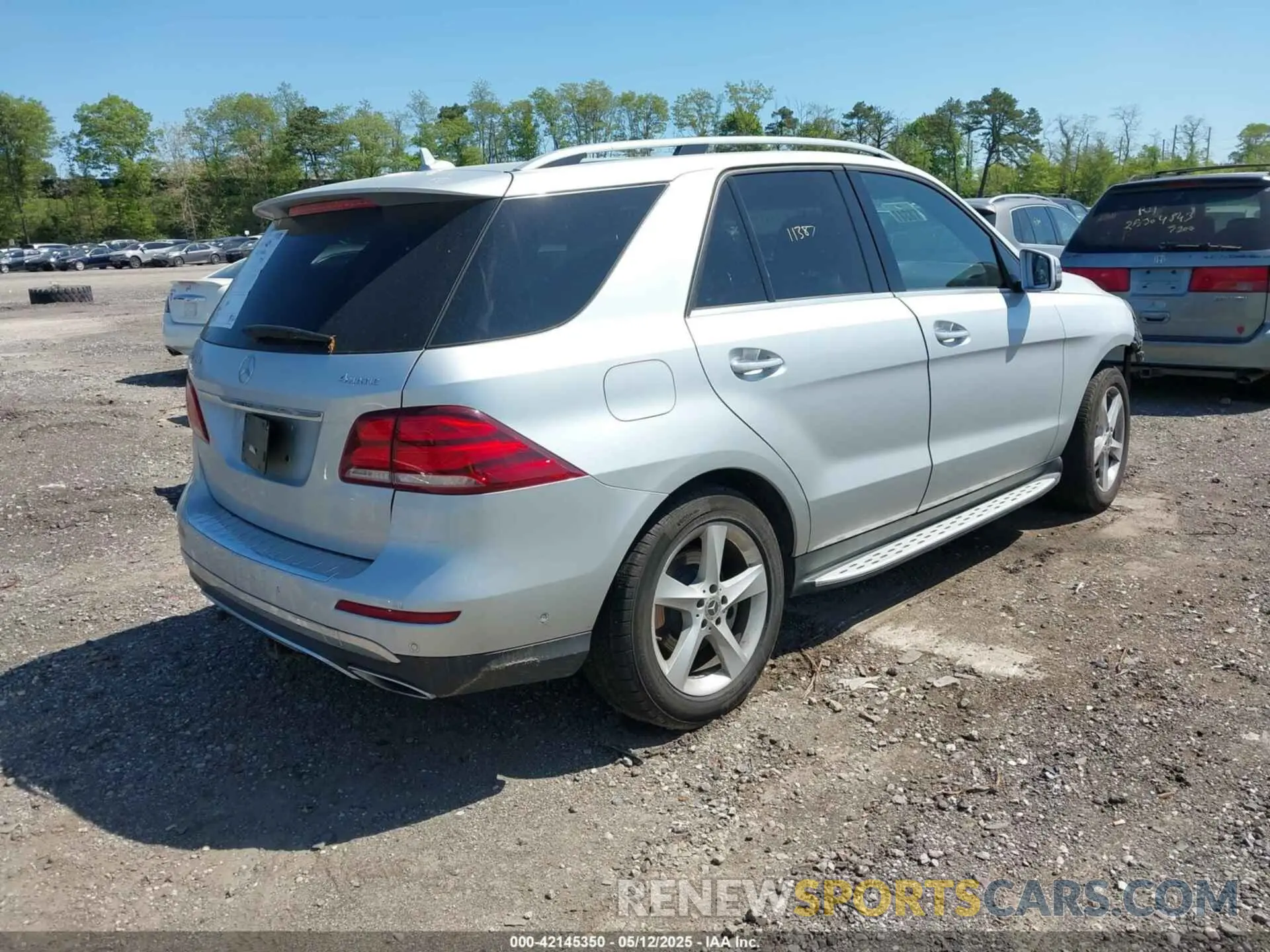 4 fotografías del automóvil dañado 4JGDA5GB1KB211102 MERCEDES-BENZ GLE 400 2019