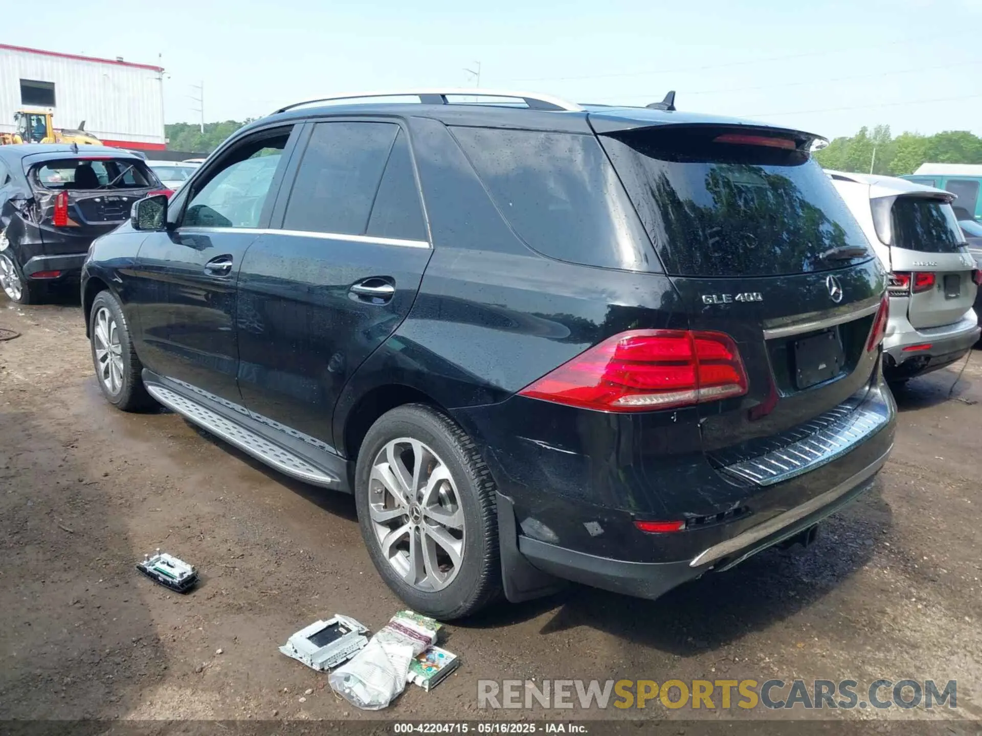 3 fotografías del automóvil dañado 4JGDA5GB5KB218442 MERCEDES-BENZ GLE 400 2019