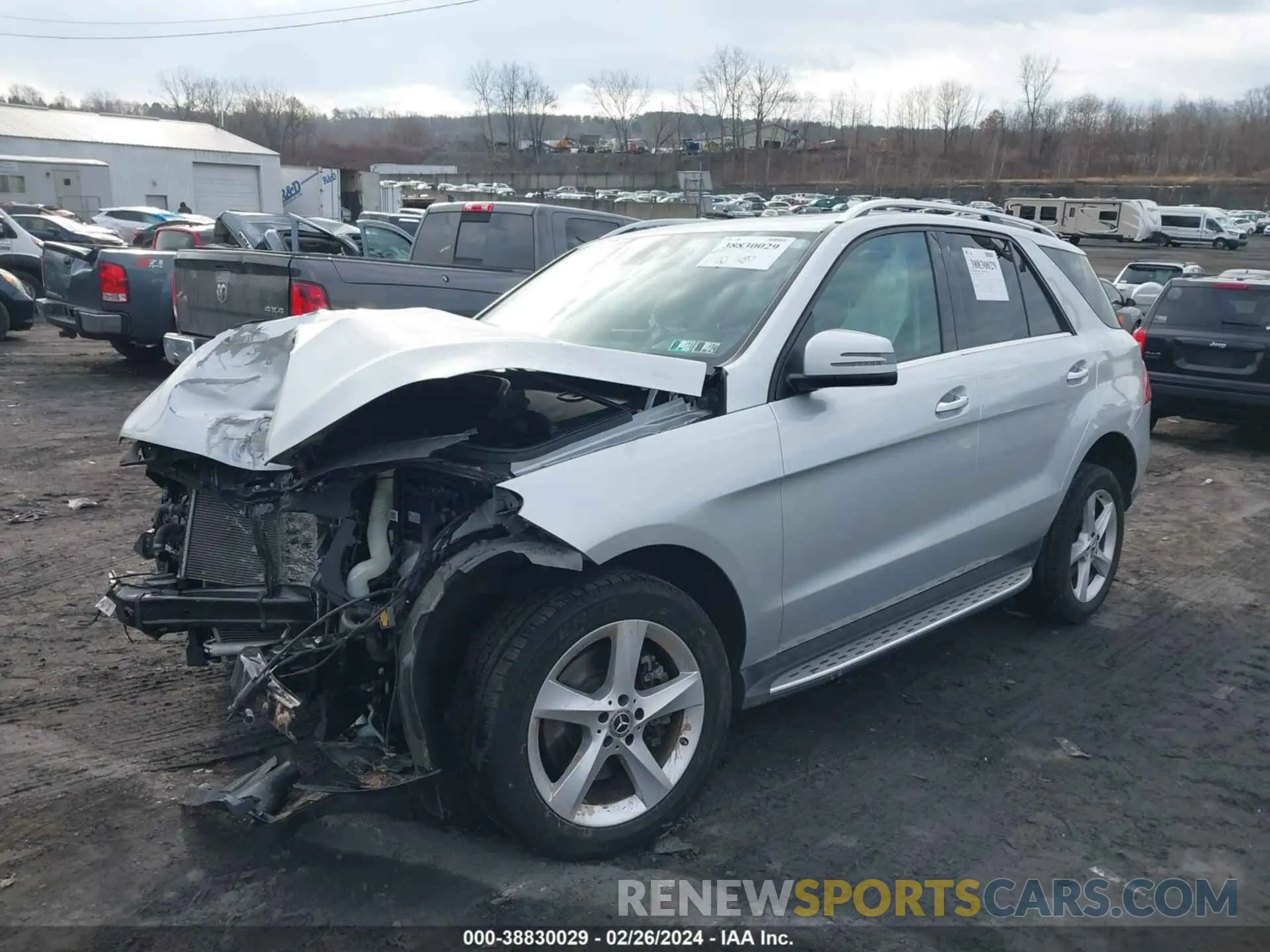 2 fotografías del automóvil dañado 4JGDA5GB9KB212045 MERCEDES-BENZ GLE 400 2019