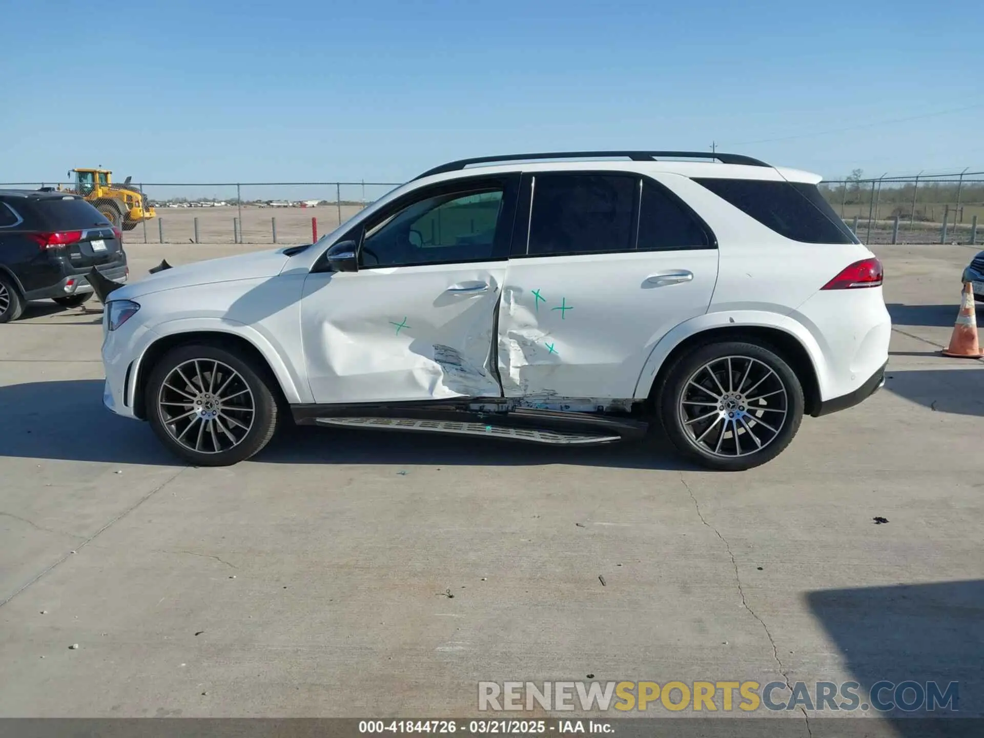 14 fotografías del automóvil dañado 4JGFB5KB6LA083959 MERCEDES-BENZ GLE 450 2020