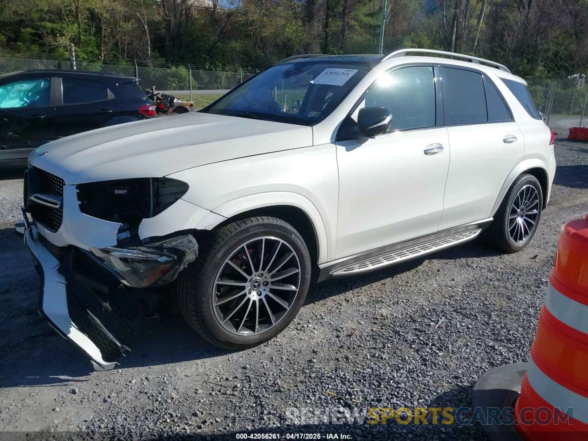 2 fotografías del automóvil dañado 4JGFB5KB9LA292127 MERCEDES-BENZ GLE 450 2020
