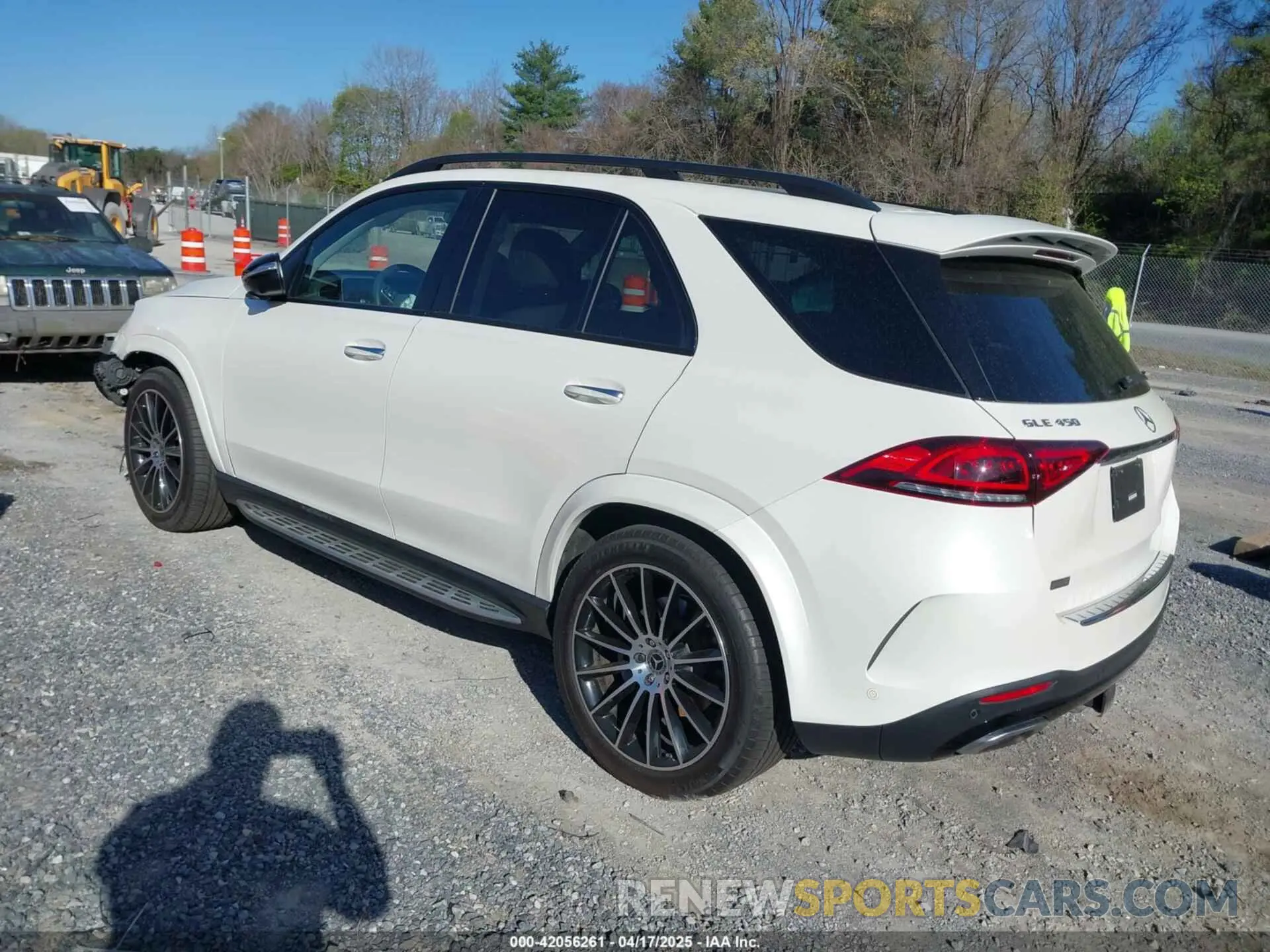 3 fotografías del automóvil dañado 4JGFB5KB9LA292127 MERCEDES-BENZ GLE 450 2020