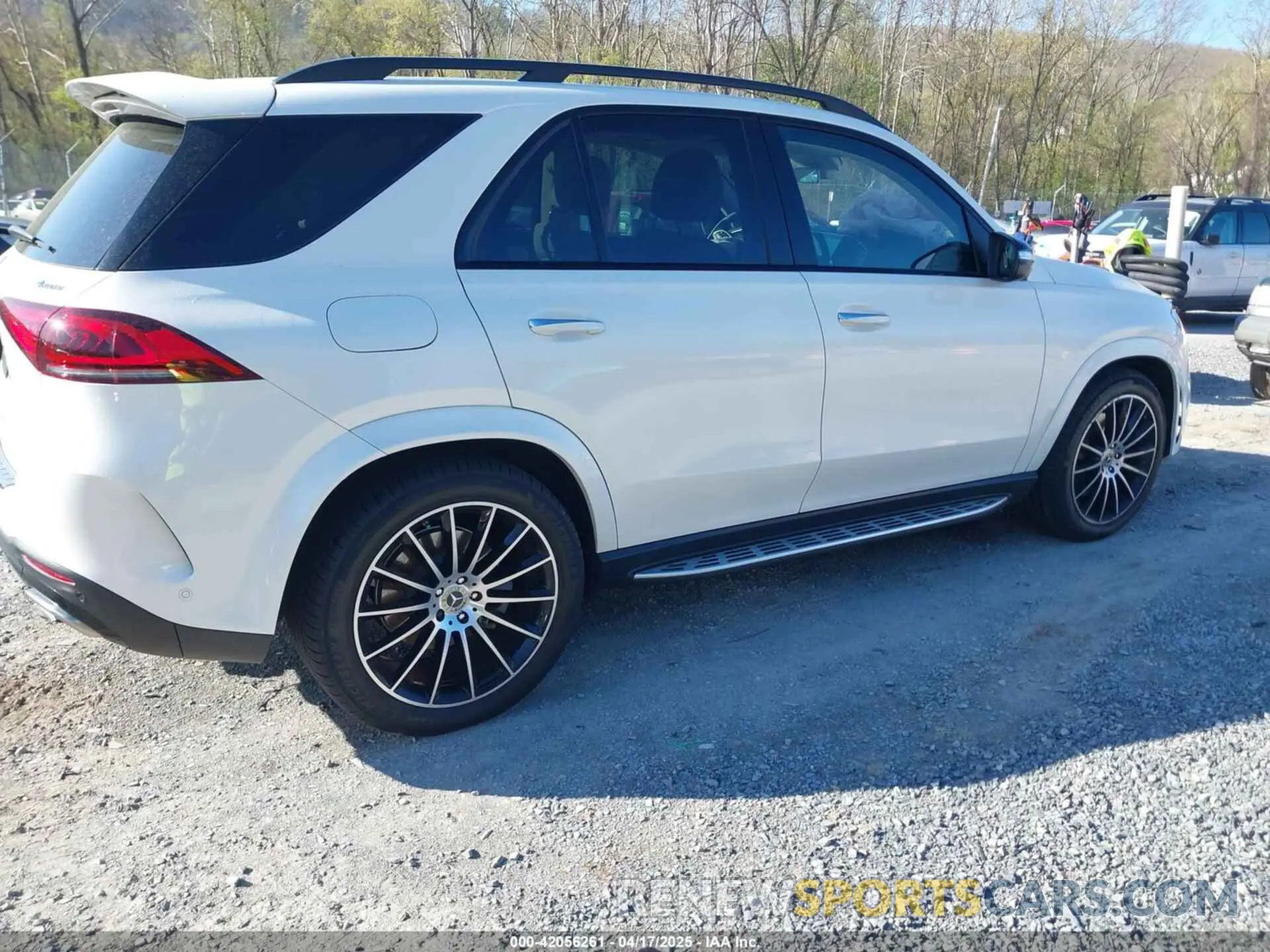 4 fotografías del automóvil dañado 4JGFB5KB9LA292127 MERCEDES-BENZ GLE 450 2020