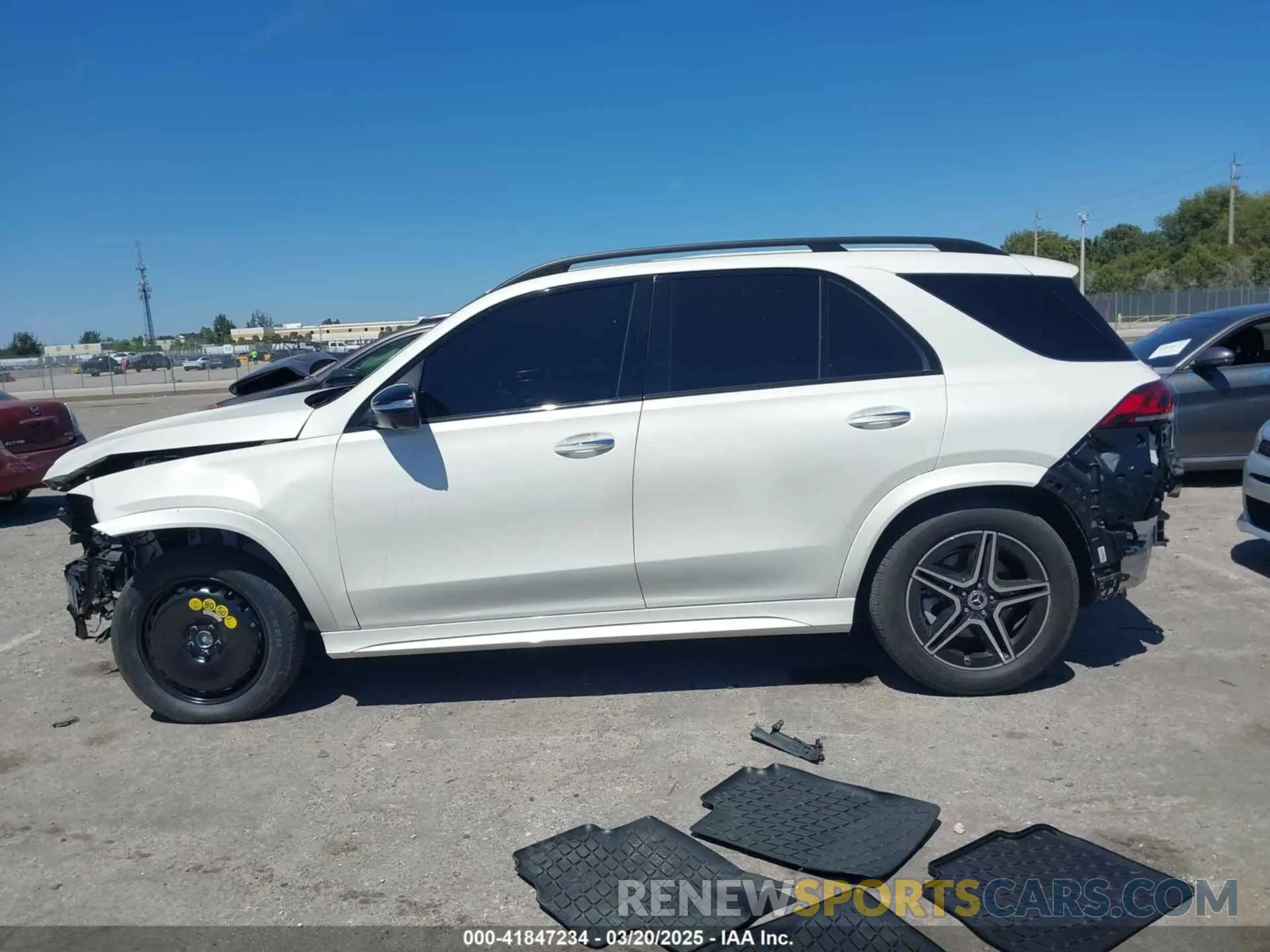 15 fotografías del automóvil dañado 4JGFB5KB0PA924969 MERCEDES-BENZ GLE 450 2023