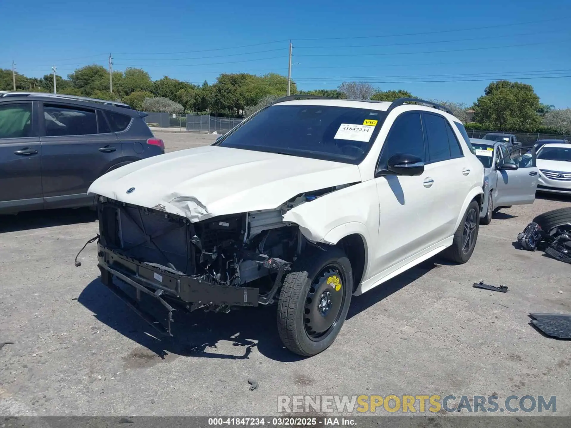 2 fotografías del automóvil dañado 4JGFB5KB0PA924969 MERCEDES-BENZ GLE 450 2023