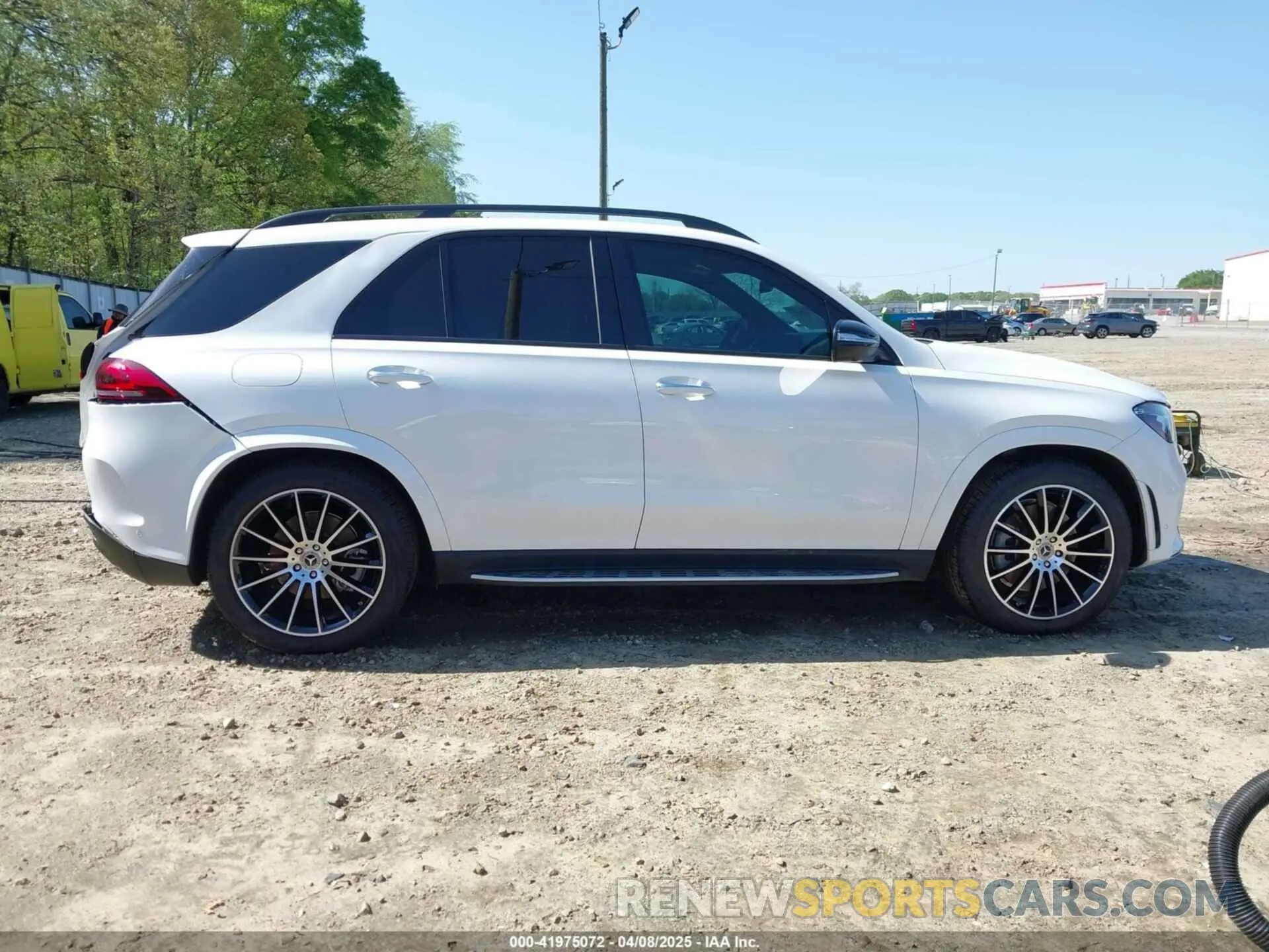 13 fotografías del automóvil dañado 4JGFB5KE6PA935498 MERCEDES-BENZ GLE 450 2023
