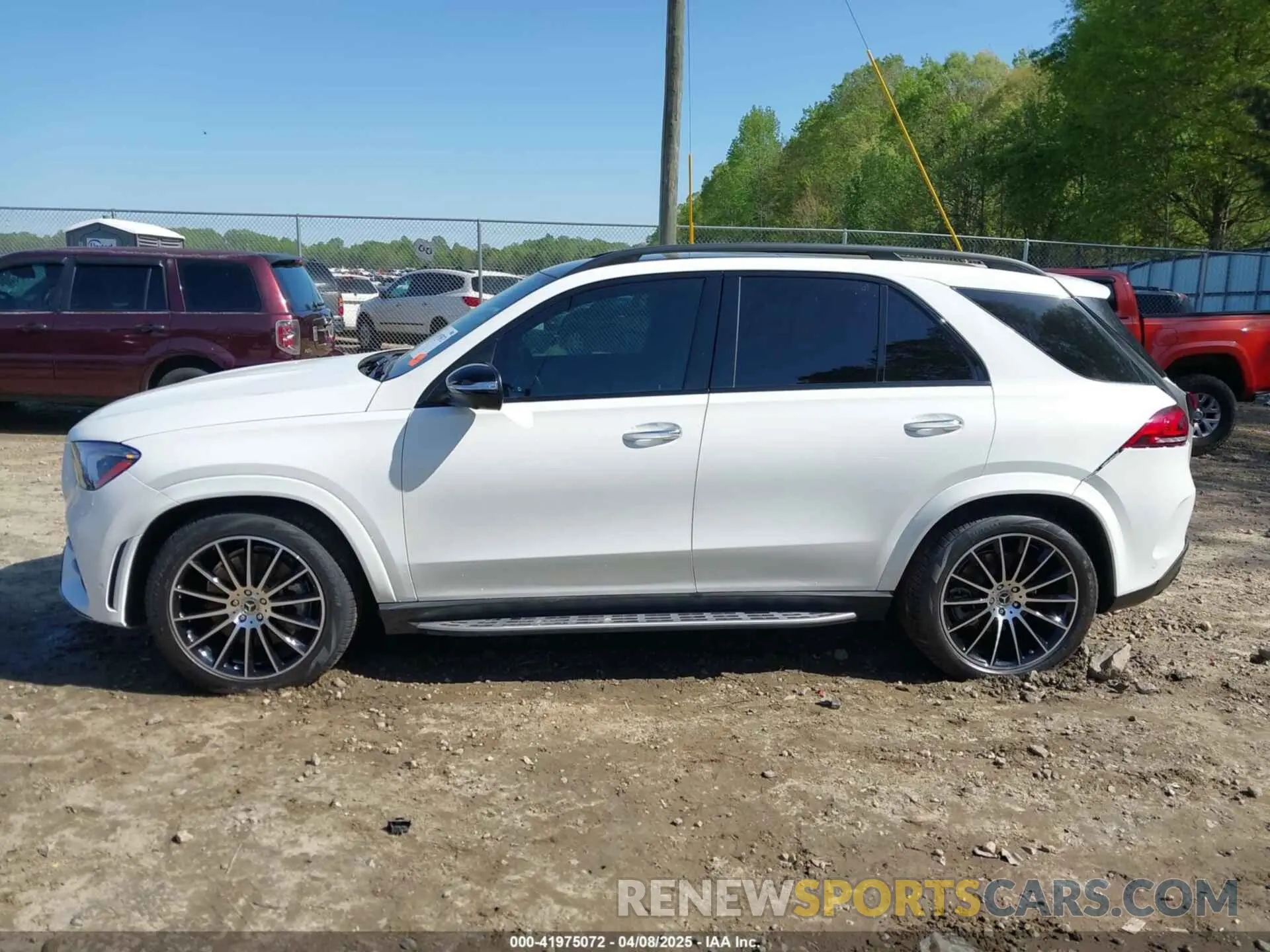 14 fotografías del automóvil dañado 4JGFB5KE6PA935498 MERCEDES-BENZ GLE 450 2023