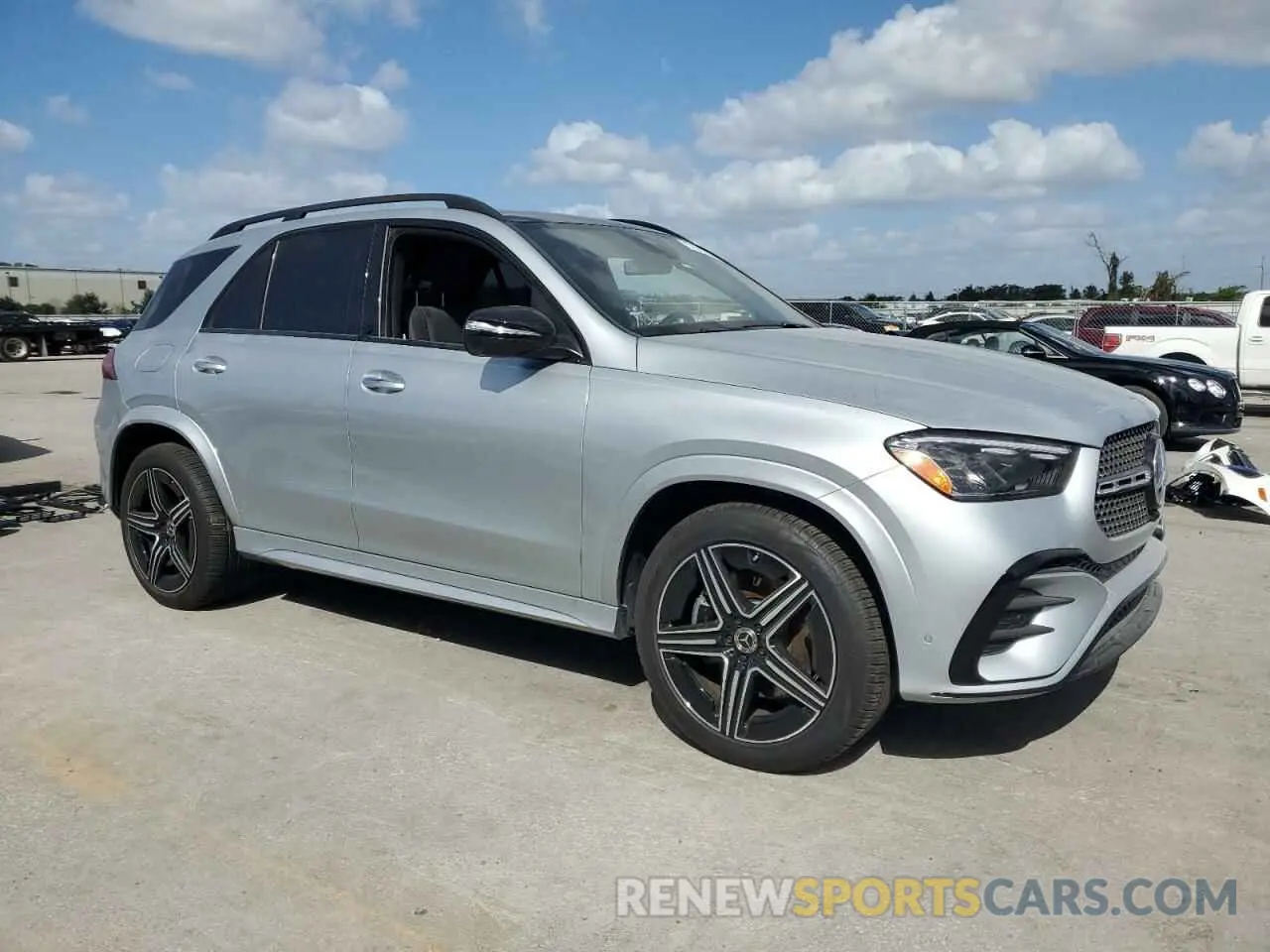 4 fotografías del automóvil dañado 4JGFB4GB2RB263056 MERCEDES-BENZ GLE 450E 4 2024