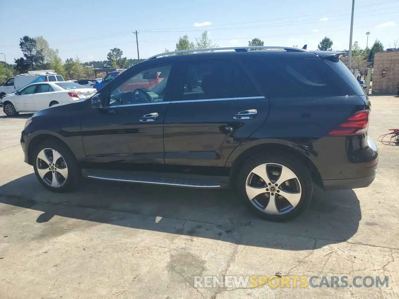 2 fotografías del automóvil dañado 4JGDA5GB2KB208760 MERCEDES-BENZ GLE-CLASS 2019
