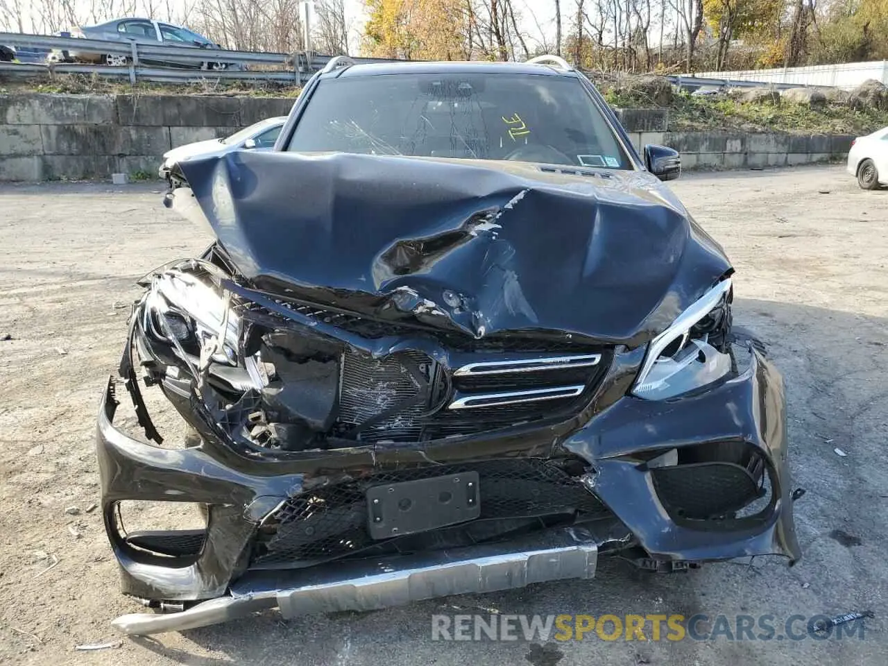 5 fotografías del automóvil dañado 4JGDA6EBXKB185379 MERCEDES-BENZ GLE-CLASS 2019