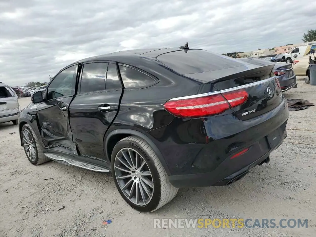 2 fotografías del automóvil dañado 4JGED6EB4KA153500 MERCEDES-BENZ GLE-CLASS 2019