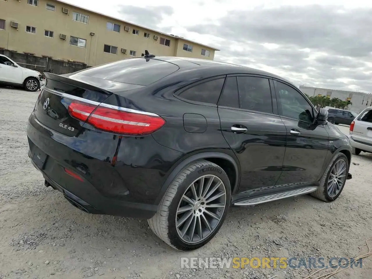 3 fotografías del automóvil dañado 4JGED6EB4KA153500 MERCEDES-BENZ GLE-CLASS 2019