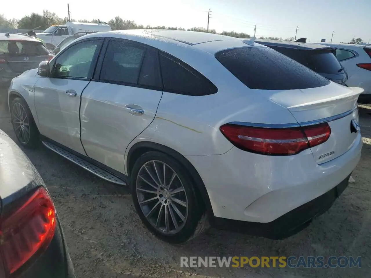 2 fotografías del automóvil dañado 4JGED6EB6KA149688 MERCEDES-BENZ GLE-CLASS 2019