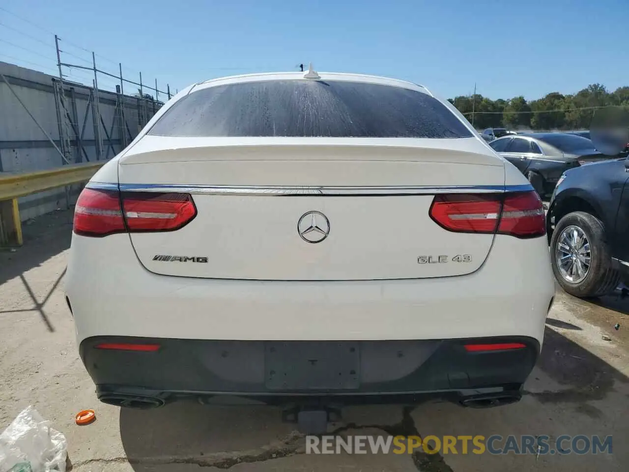 6 fotografías del automóvil dañado 4JGED6EB8KA137722 MERCEDES-BENZ GLE-CLASS 2019