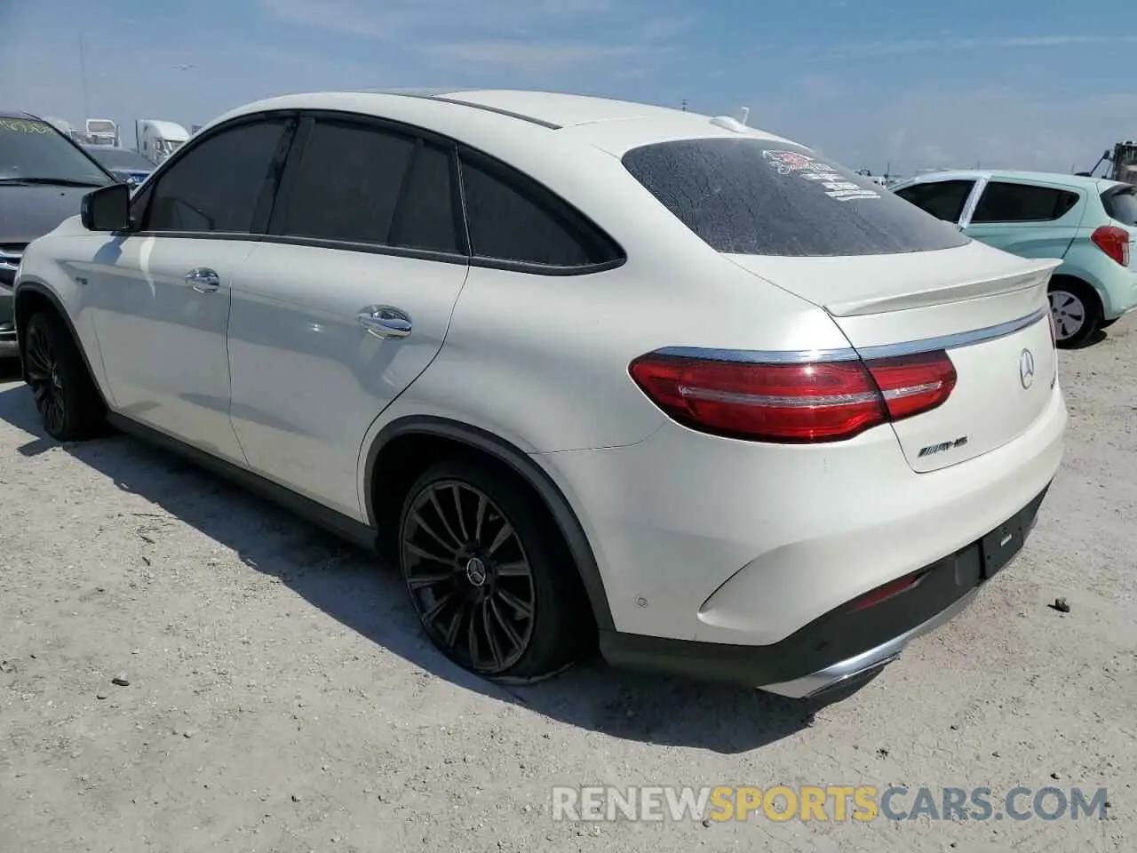 2 fotografías del automóvil dañado 4JGED6EB8KA148610 MERCEDES-BENZ GLE-CLASS 2019
