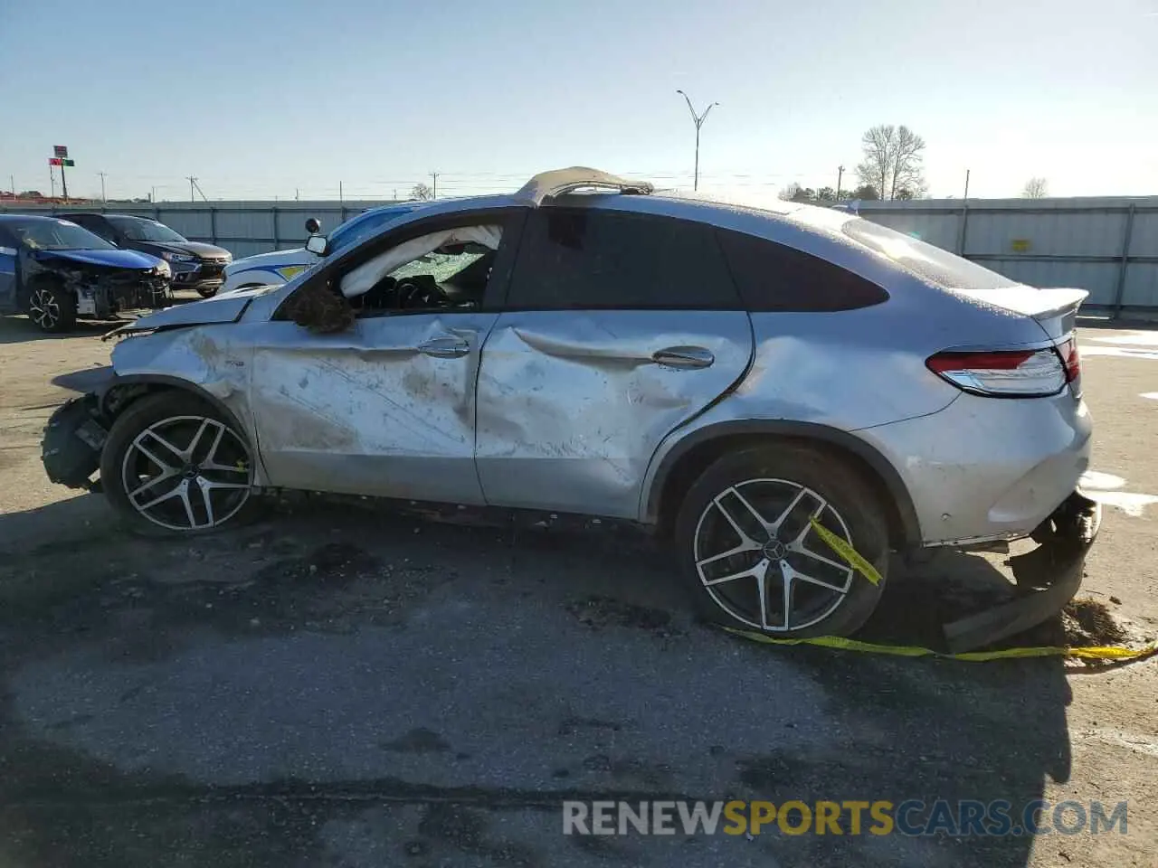 2 fotografías del automóvil dañado 4JGED6EB9KA153458 MERCEDES-BENZ GLE-CLASS 2019
