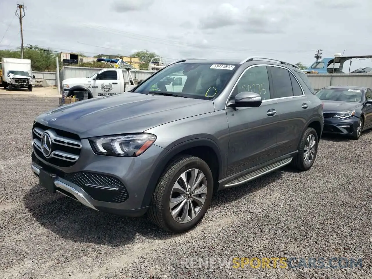 2 fotografías del automóvil dañado 4JGFB4JB1LA256136 MERCEDES-BENZ GLE-CLASS 2020