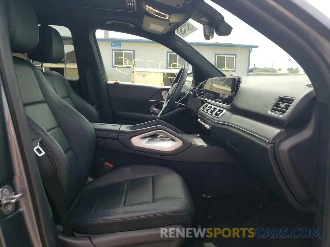 5 fotografías del automóvil dañado 4JGFB4JB1LA256136 MERCEDES-BENZ GLE-CLASS 2020