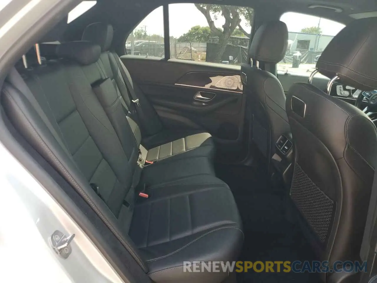 11 fotografías del automóvil dañado 4JGFB4JB2LA182712 MERCEDES-BENZ GLE-CLASS 2020