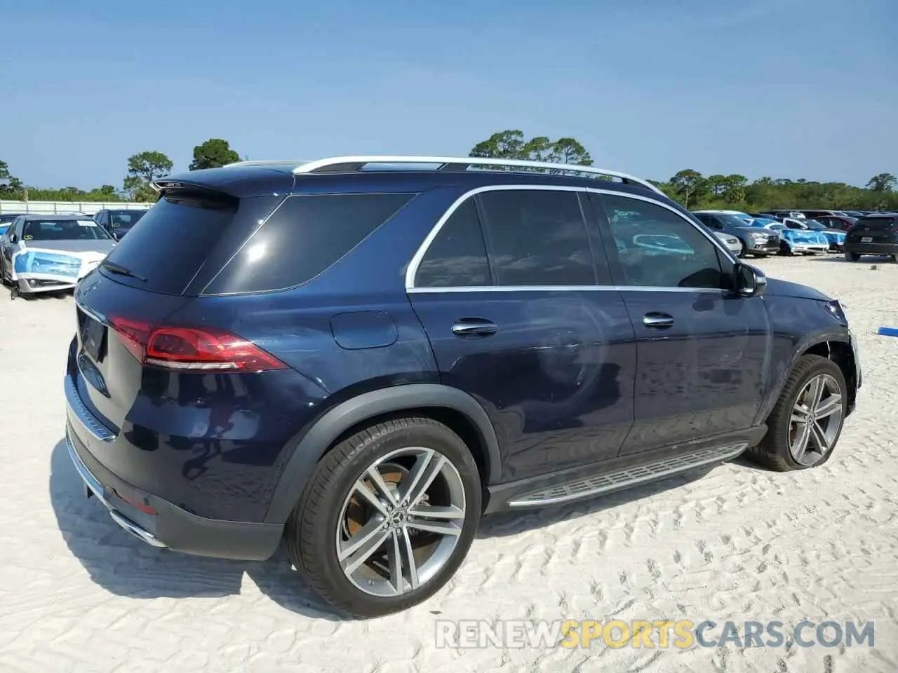 3 fotografías del automóvil dañado 4JGFB4JB4LA129137 MERCEDES-BENZ GLE-CLASS 2020