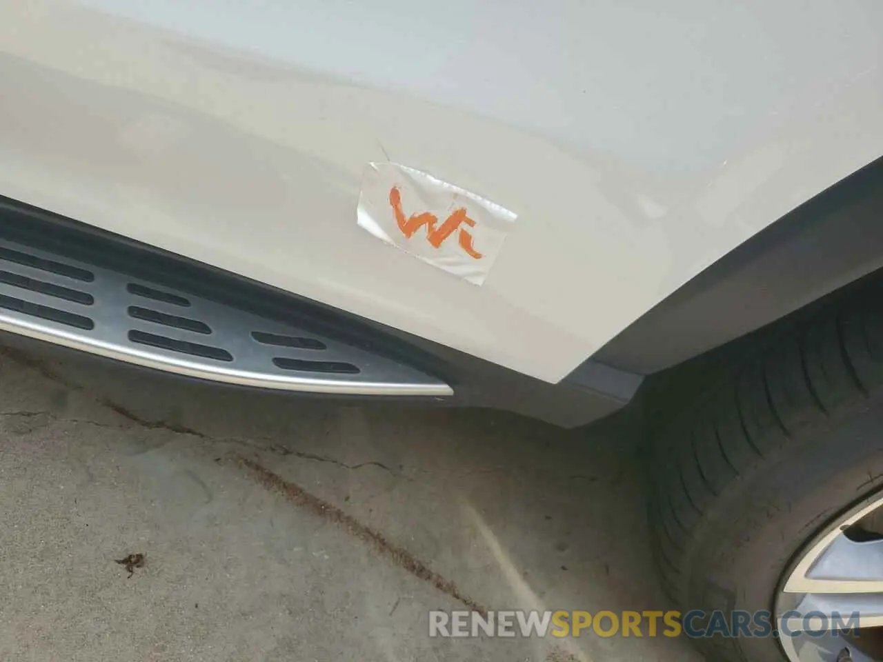 13 fotografías del automóvil dañado 4JGFB4JE2LA110029 MERCEDES-BENZ GLE-CLASS 2020