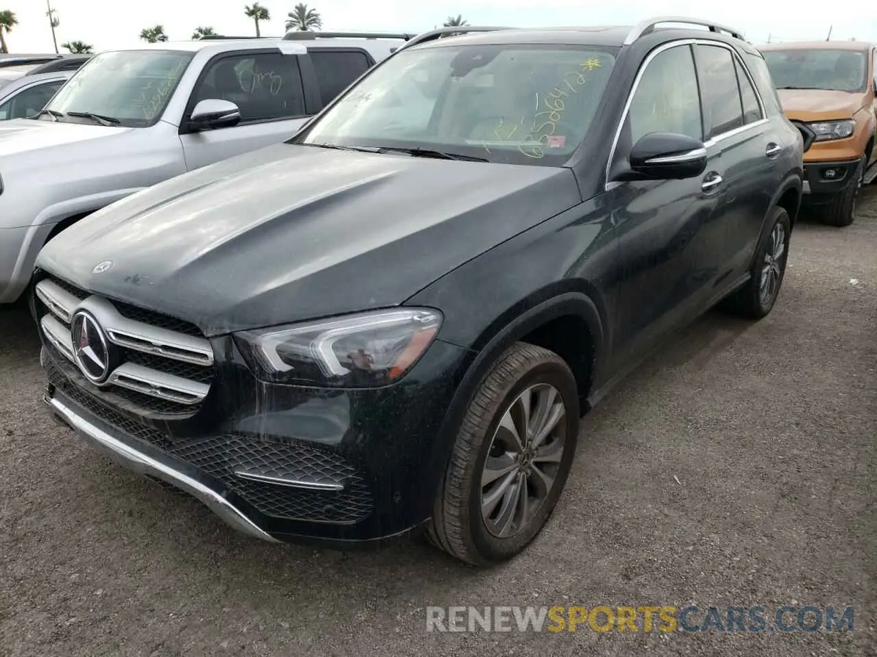2 fotografías del automóvil dañado 4JGFB4KB0LA130655 MERCEDES-BENZ GLE-CLASS 2020