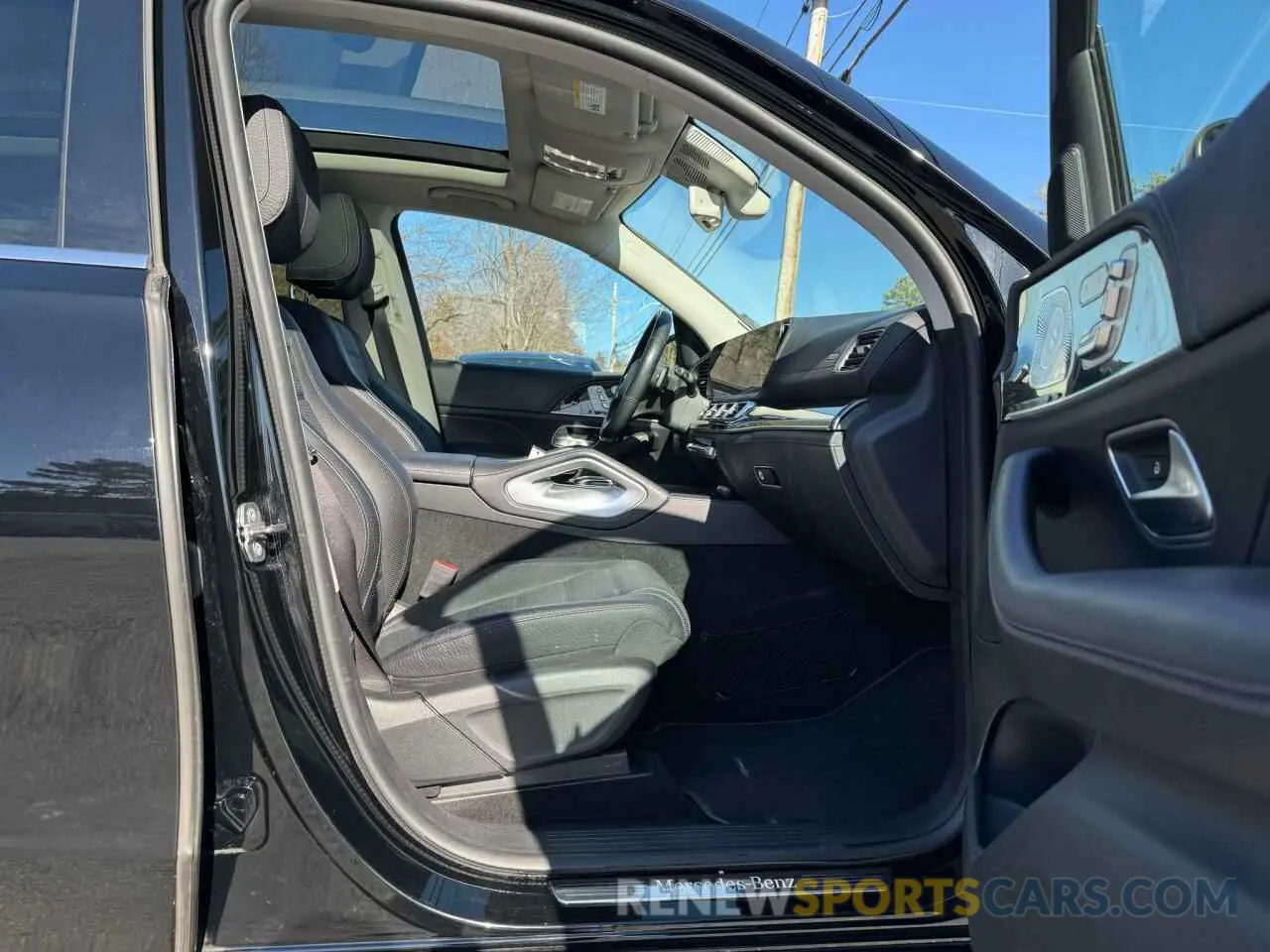 5 fotografías del automóvil dañado 4JGFB4KB4LA195217 MERCEDES-BENZ GLE-CLASS 2020