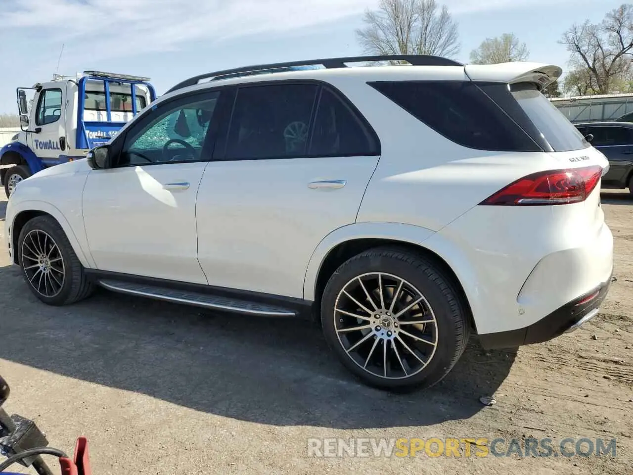 2 fotografías del automóvil dañado 4JGFB4KB9LA147096 MERCEDES-BENZ GLE-CLASS 2020
