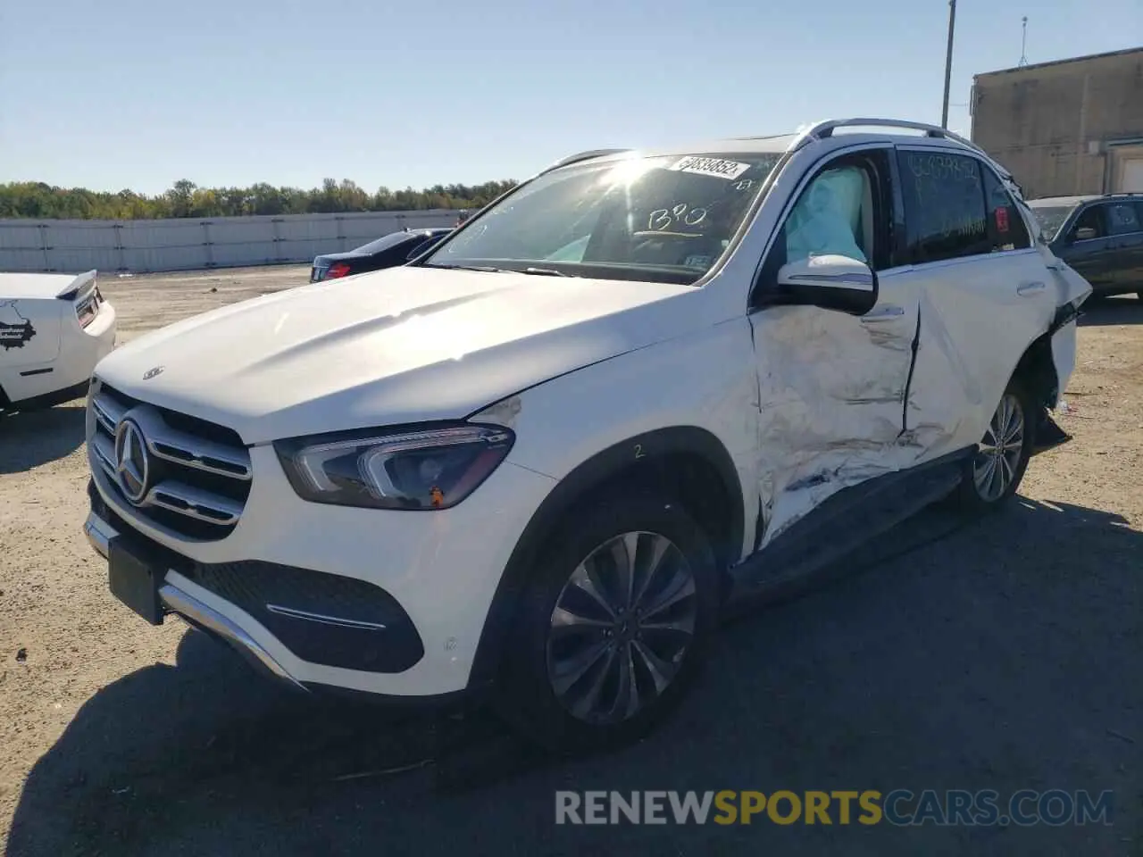 2 fotografías del automóvil dañado 4JGFB4KE0LA027200 MERCEDES-BENZ GLE-CLASS 2020