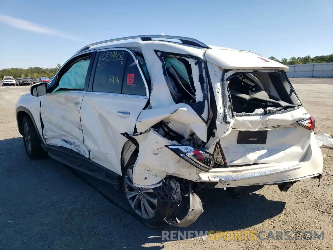 3 fotografías del automóvil dañado 4JGFB4KE0LA027200 MERCEDES-BENZ GLE-CLASS 2020