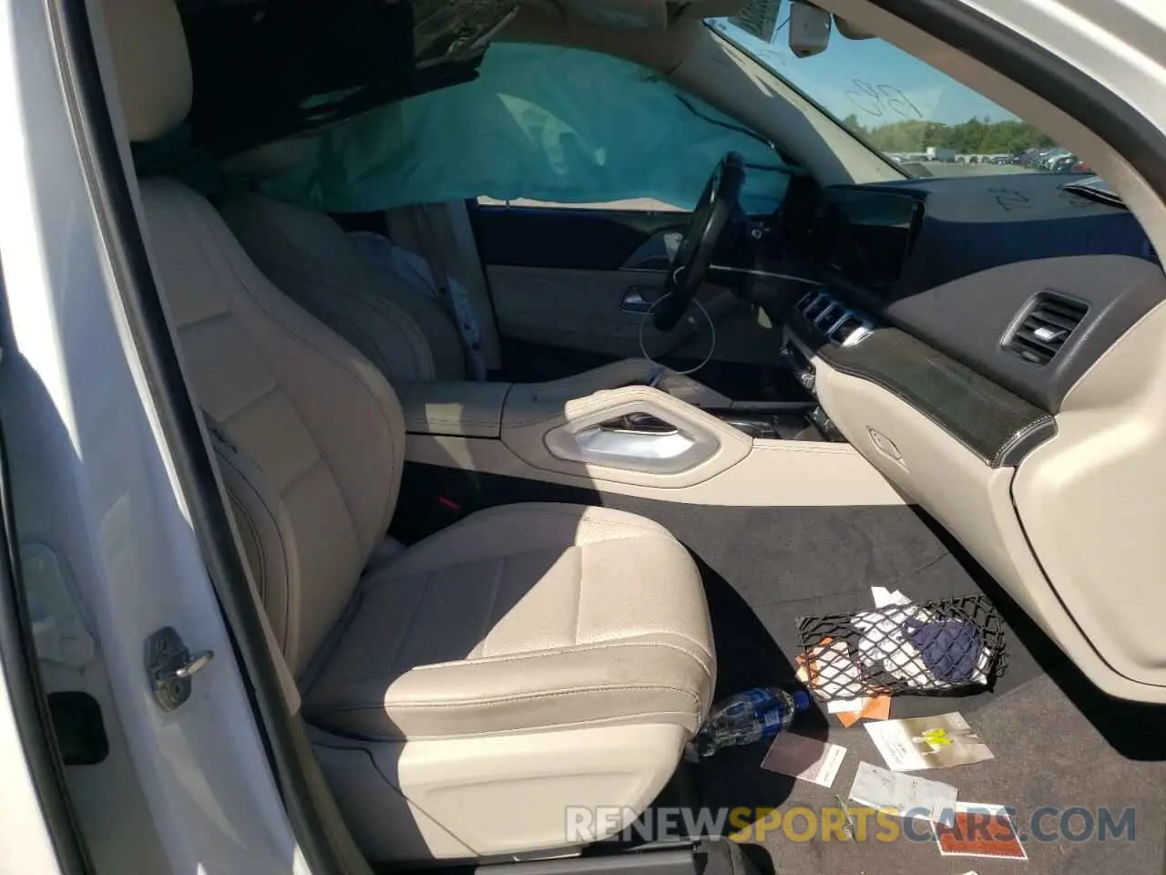 5 fotografías del automóvil dañado 4JGFB4KE0LA027200 MERCEDES-BENZ GLE-CLASS 2020
