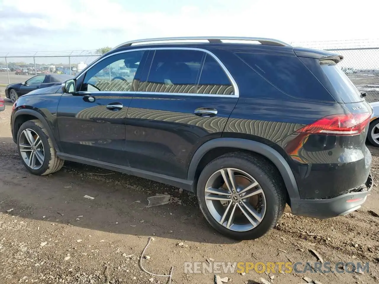 2 fotografías del automóvil dañado 4JGFB5KB4LA076847 MERCEDES-BENZ GLE-CLASS 2020
