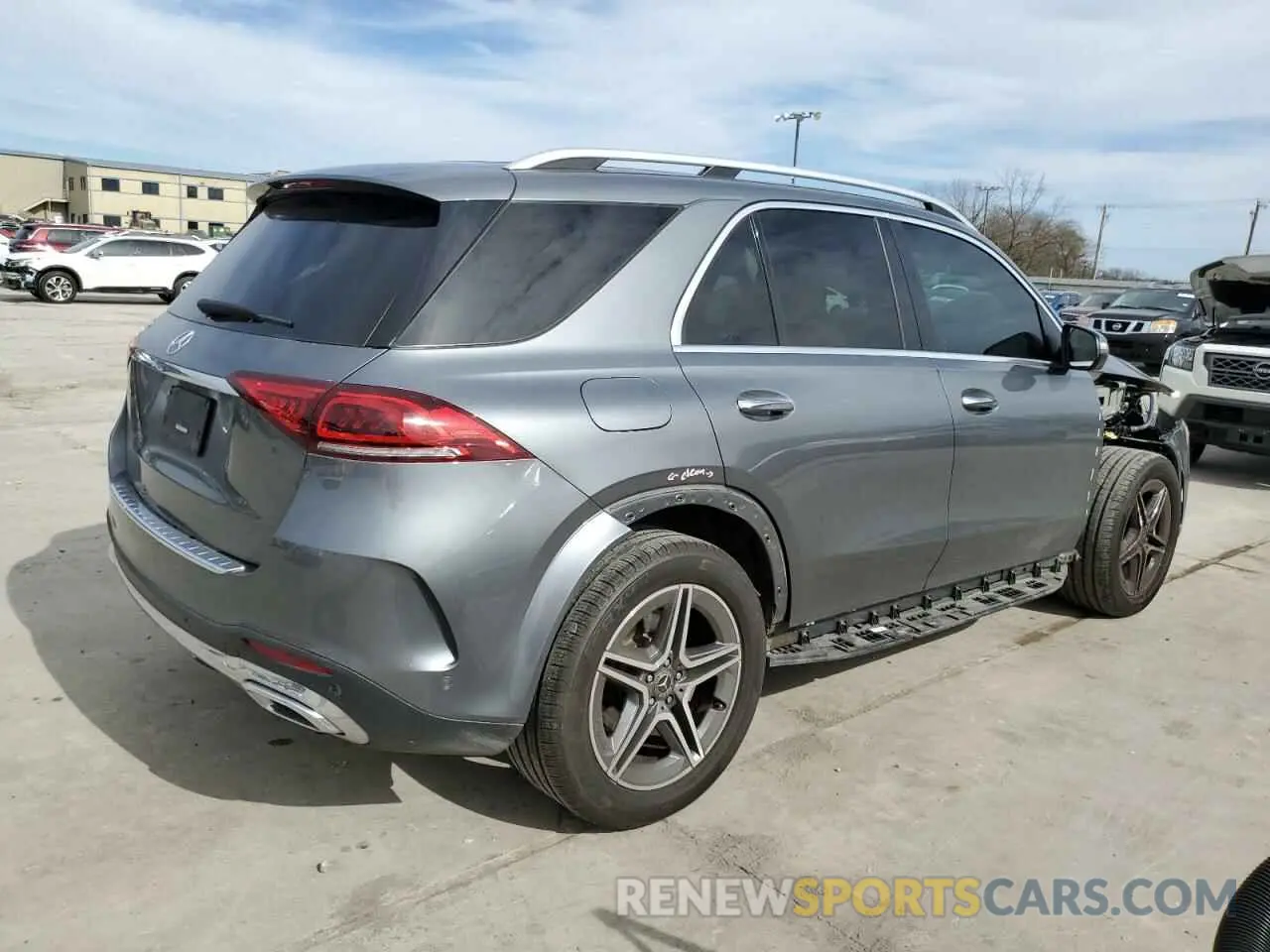 3 fotografías del automóvil dañado 4JGFB4JB0MA513742 MERCEDES-BENZ GLE-CLASS 2021