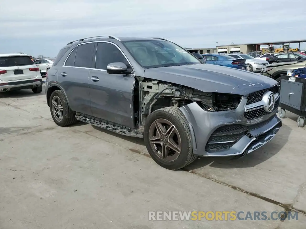 4 fotografías del automóvil dañado 4JGFB4JB0MA513742 MERCEDES-BENZ GLE-CLASS 2021