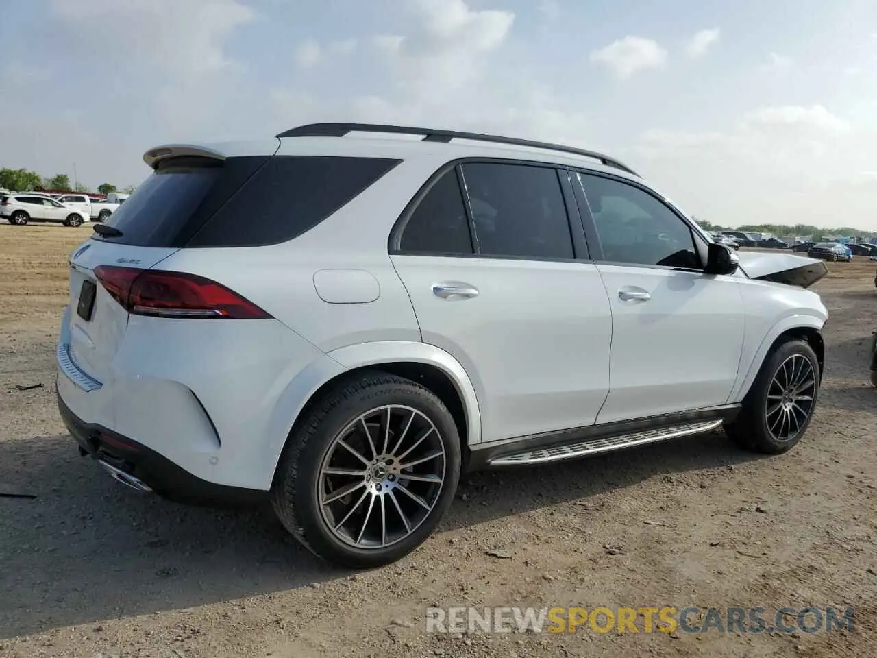 3 fotografías del automóvil dañado 4JGFB4JB2MA545088 MERCEDES-BENZ GLE-CLASS 2021