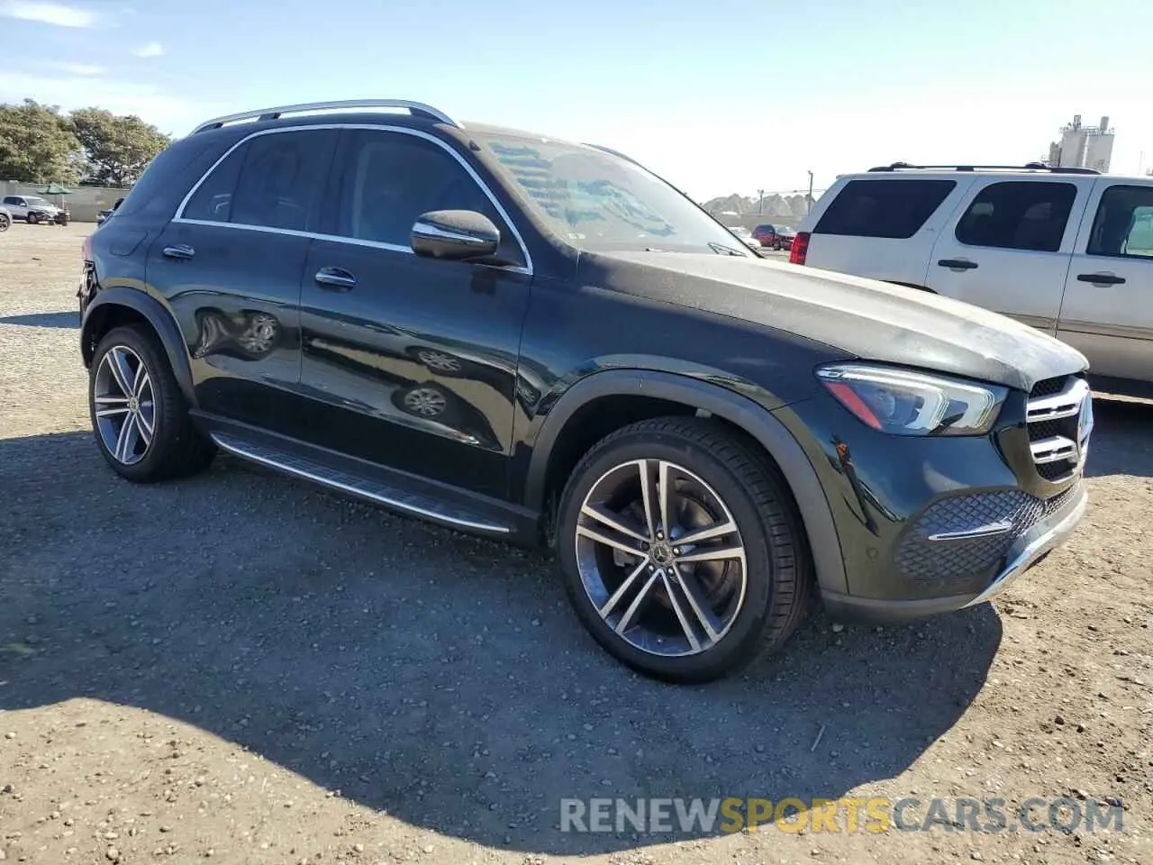 4 fotografías del automóvil dañado 4JGFB4JB2MA565115 MERCEDES-BENZ GLE-CLASS 2021