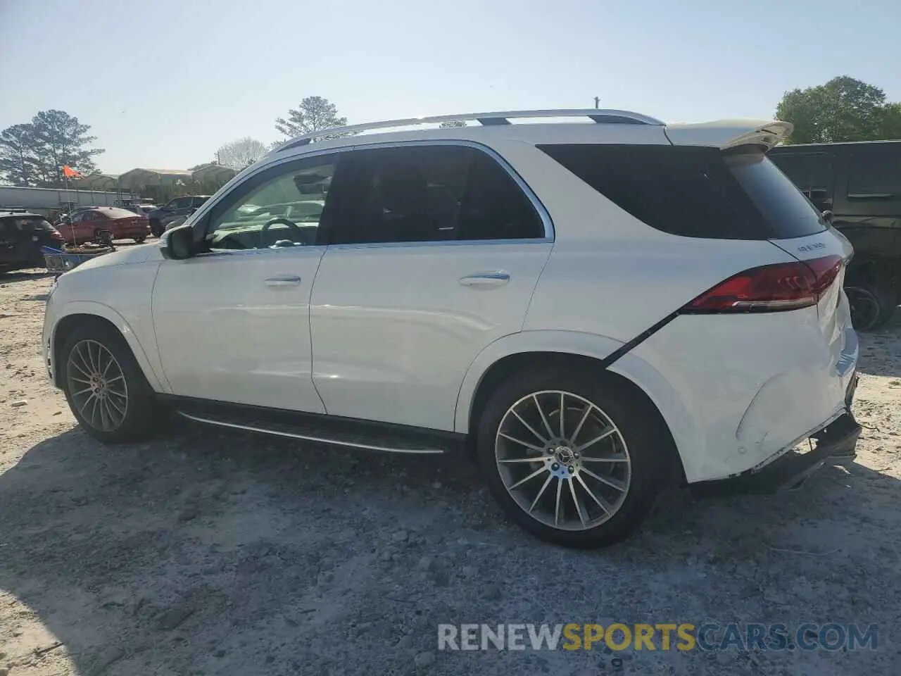 2 fotografías del automóvil dañado 4JGFB4JB9MA362951 MERCEDES-BENZ GLE-CLASS 2021